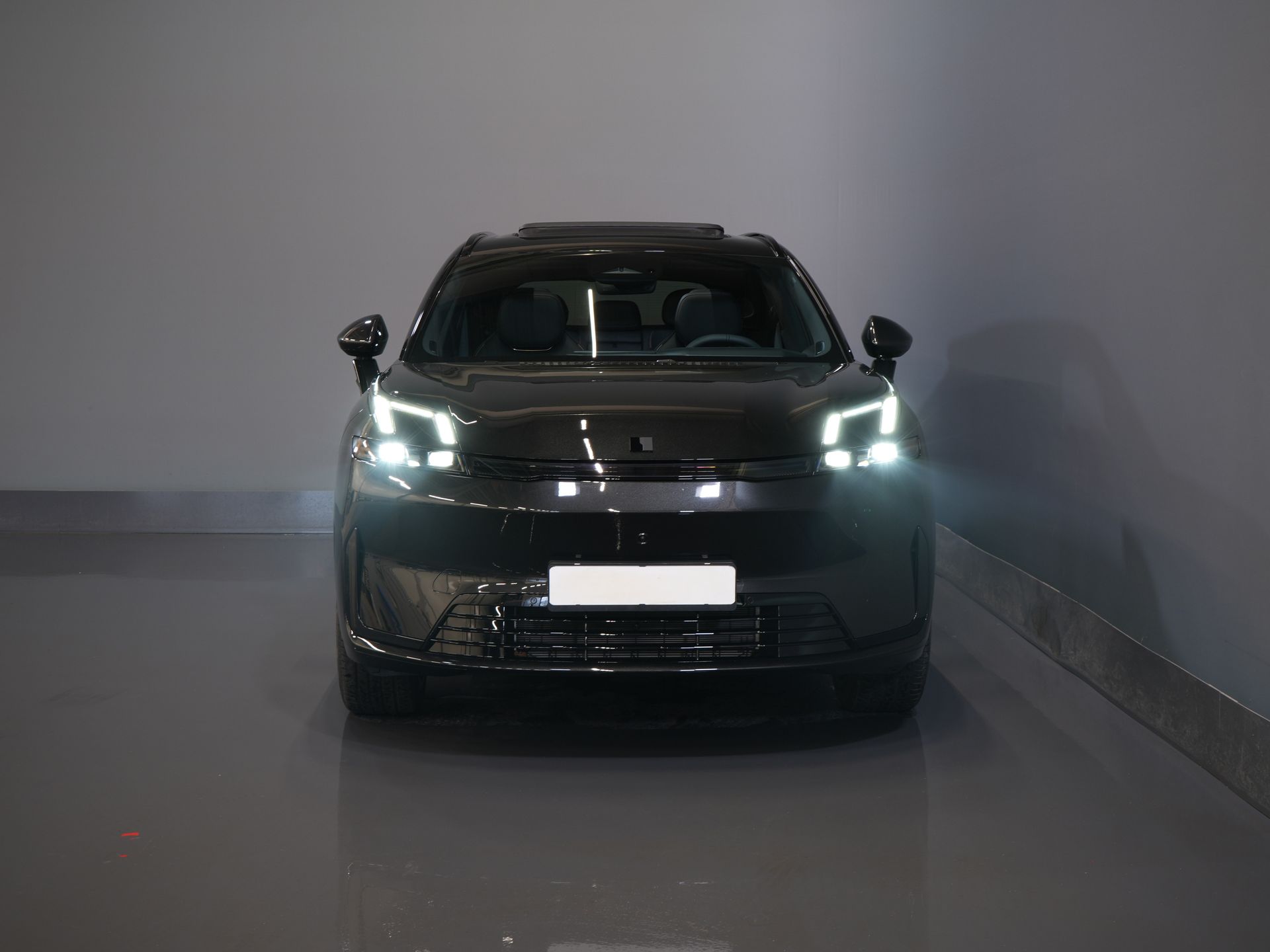 Lynk & Co 08 SUV 1.5 More *Nieuw* Direct Leverbaar! PHEV 200km Elek./ Harman&Kardon/ Pano/ Stoelmassage & koeling/ Elek.Klep/ Adapt.Cruise 6