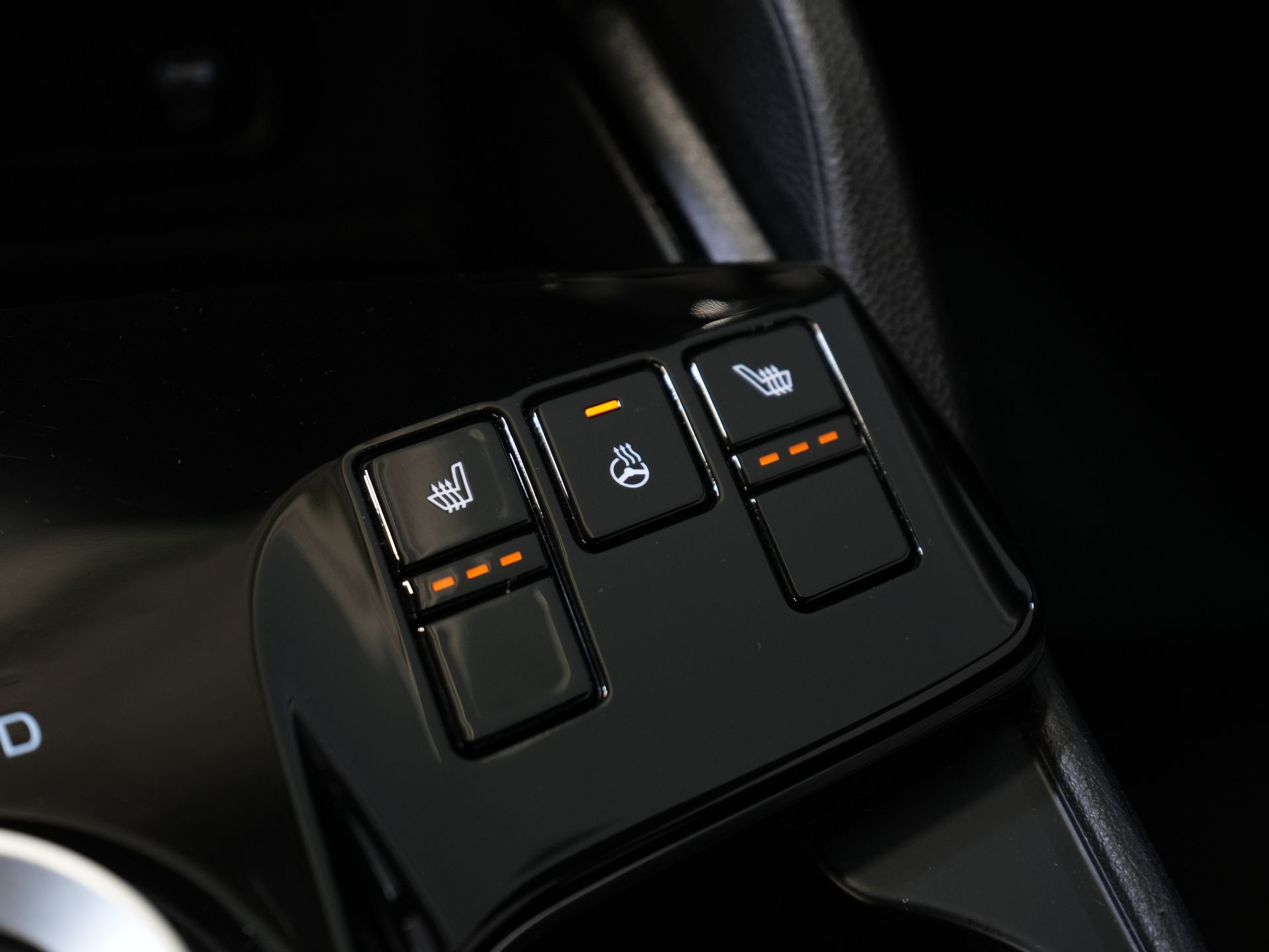 Kia Sportage SUV 1.6 T-GDi PHEV AWD DynamicLine LED/ Virtual Cockpit/ Adapt.Cruise/ 19