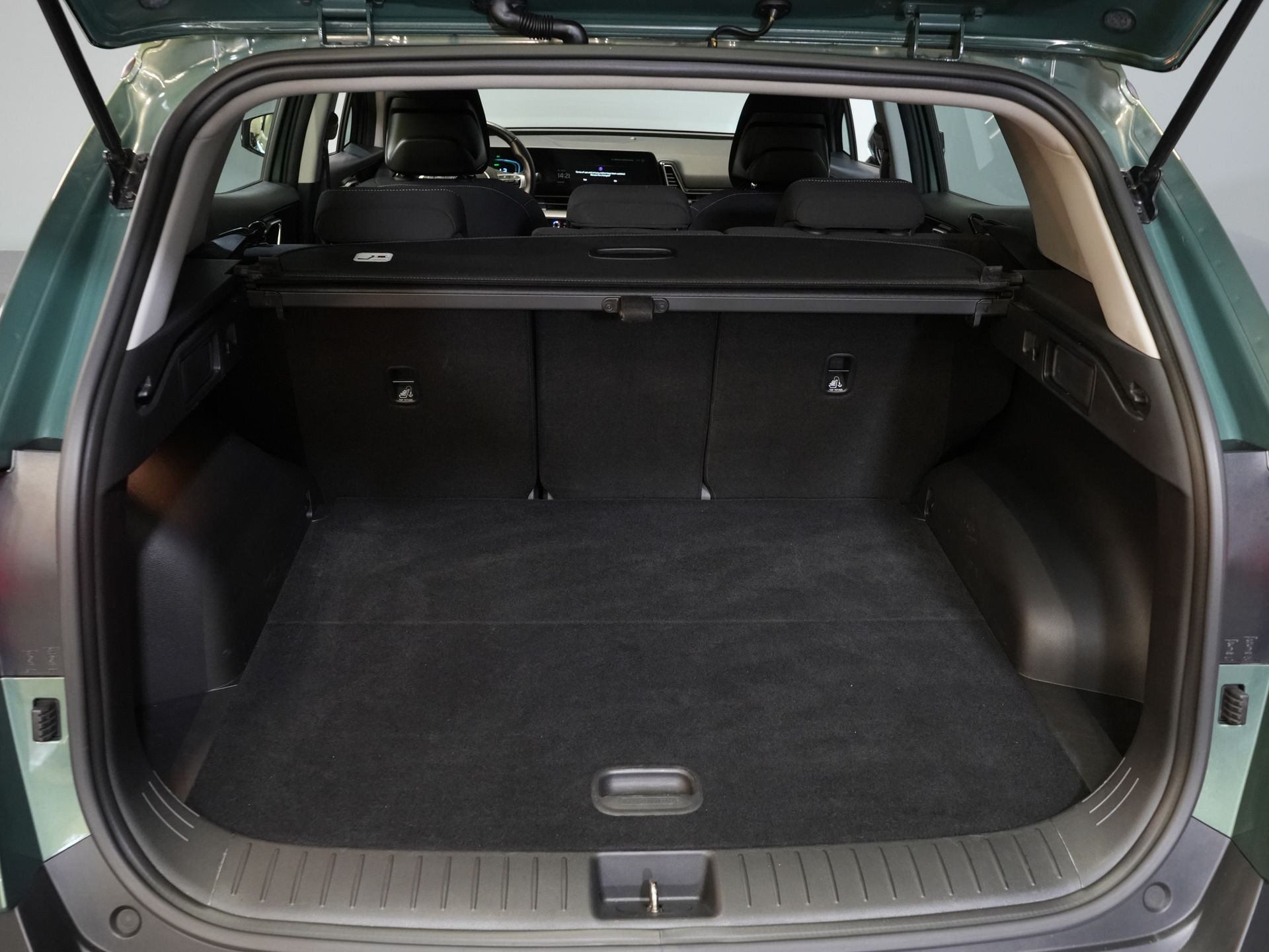 Kia Sportage SUV 1.6 T-GDi Plug-in Hybrid AWD DynamicLine LED/ Virtual Cockpit/ Adapt.Cruise/ Stoelverw./ Stuurverw./ Navi/ Carplay/ Climate/ Cam 14