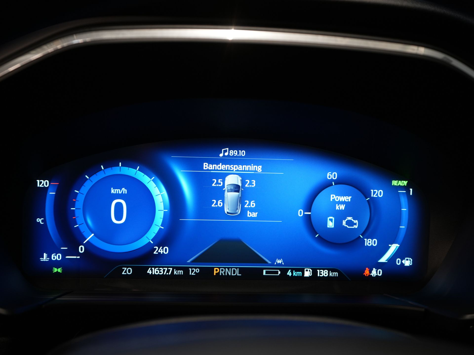 Ford Kuga SUV 2.5 PHEV 225 pk Titanium Navi/ Carplay/ Stoelverw./ Stuurverw./ Camera/ PDC/ Climate 23