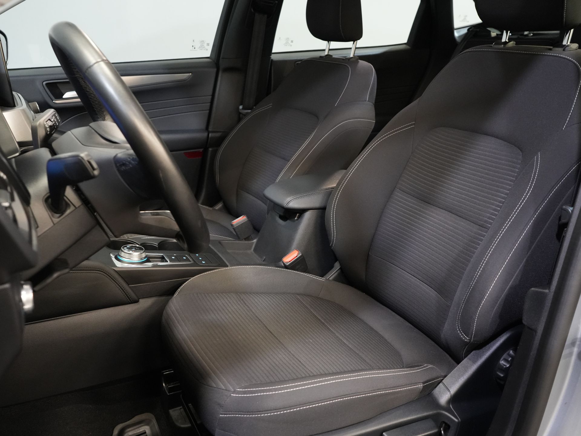 Ford Kuga SUV 2.5 PHEV 225 pk Titanium Navi/ Carplay/Stoelverw./Stuurverw./ Camera/ PDC/ Climate 11