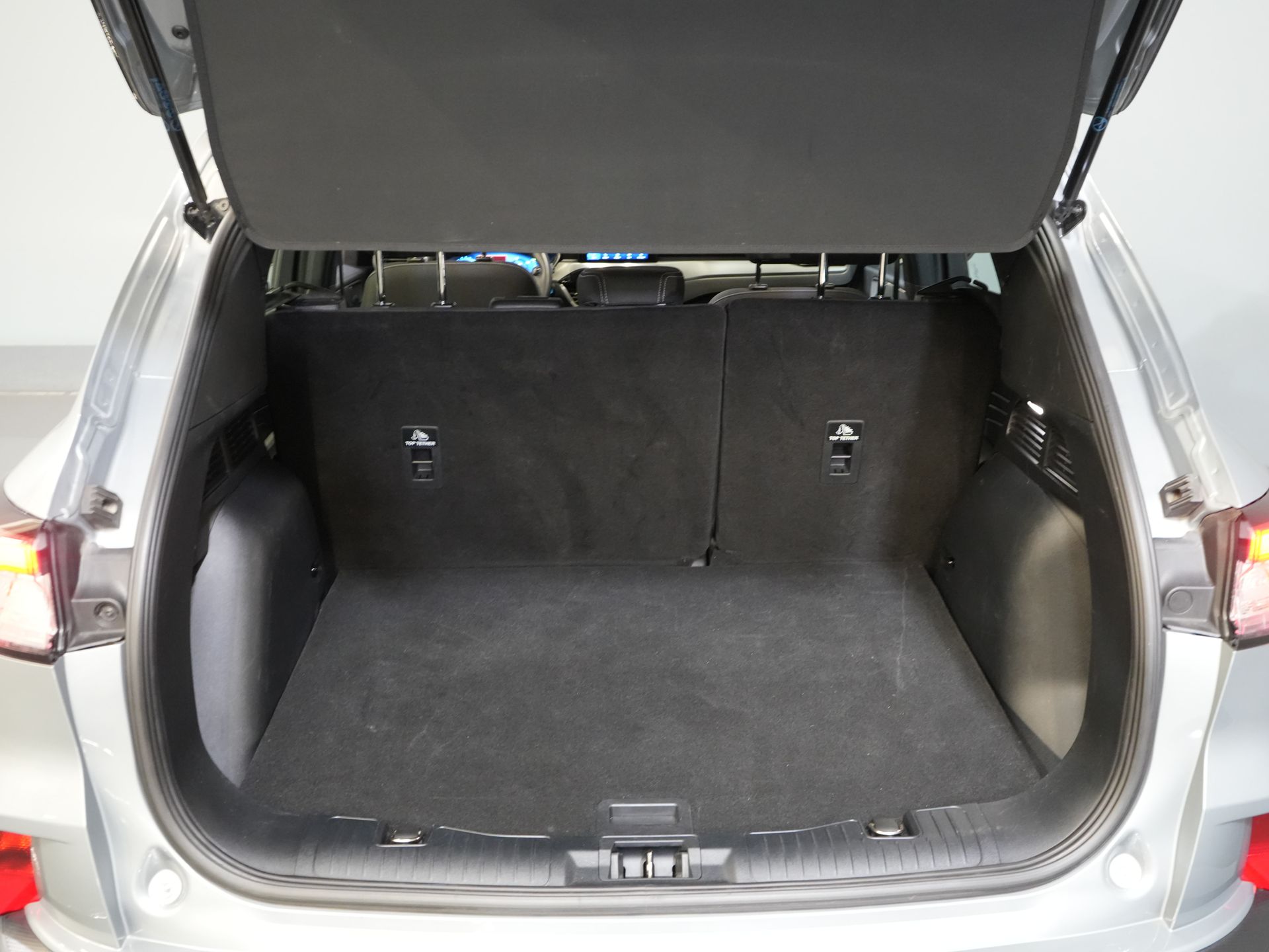 Ford Kuga SUV 2.5 PHEV 225 pk Titanium Navi/ Carplay/Stoelverw./Stuurverw./ Camera/ PDC/ Climate 14