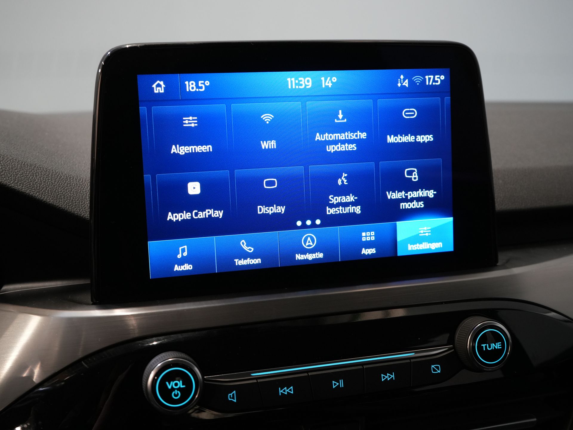 Ford Kuga SUV 2.5 PHEV 225 pk Titanium Navi/ Carplay/Stoelverw./Stuurverw./ Camera/ PDC/ Climate 27