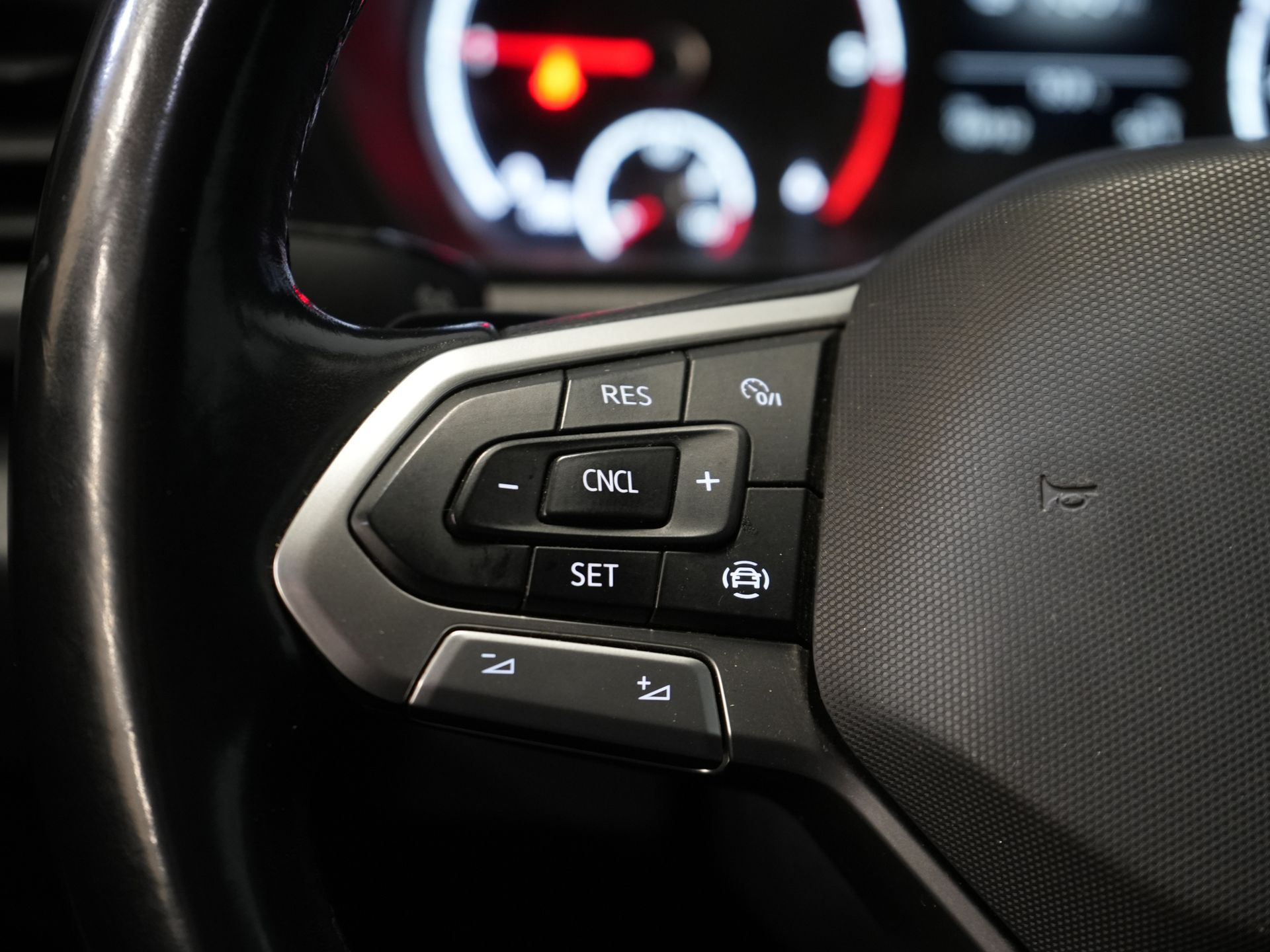 Volkswagen Caddy Cargo Bestelbus 2.0 TDI 125 pk DSG Aut. LED/ Dealer Ond./ Standkachel/ Stoelverw./ Carplay/ Camera/ PDC/ LMV/ Cruise/ Trekhaak/ Airco 19