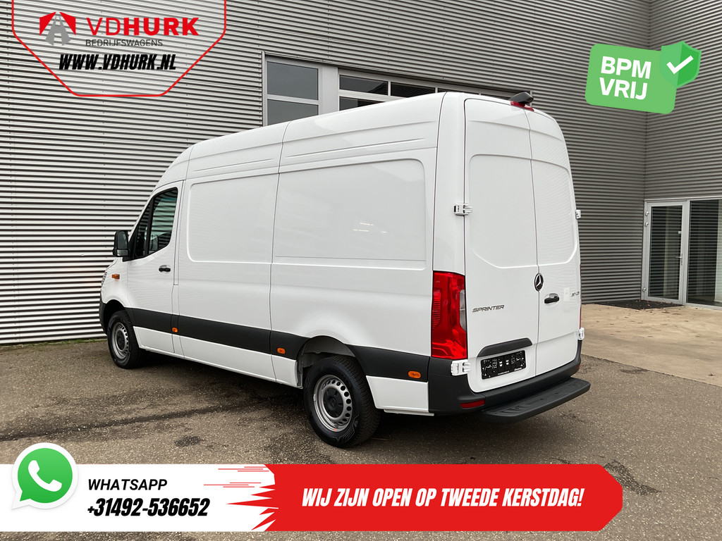 Mercedes-Benz Sprinter Bestelbus 317 CDI Aut. L2H2 Gev.Stoel/ 270 Gr.Deuren/ Stoelverw./ Navi/ Camera/ Cruise/ Airco/ DAB 1