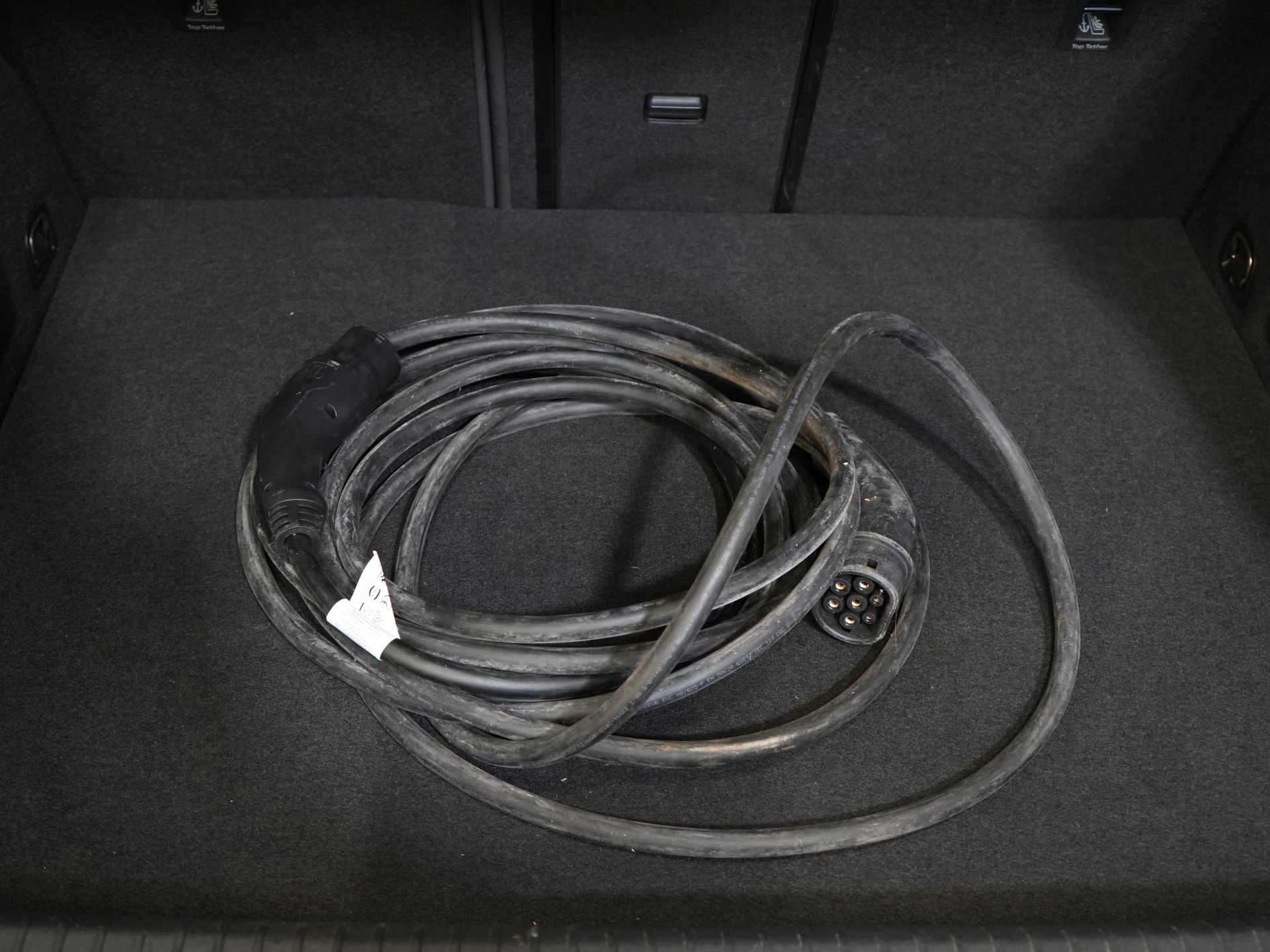 CUPRA Formentor SUV 1.4 e-Hybrid 245 pk VZ Performance Matrix/ Pano/ Adapt.Cruise/ Elek.Trekhaak/ Mem.Stoel/ Leder/ Navi/ Stoelverw./ Stuurverw./ Cl 17