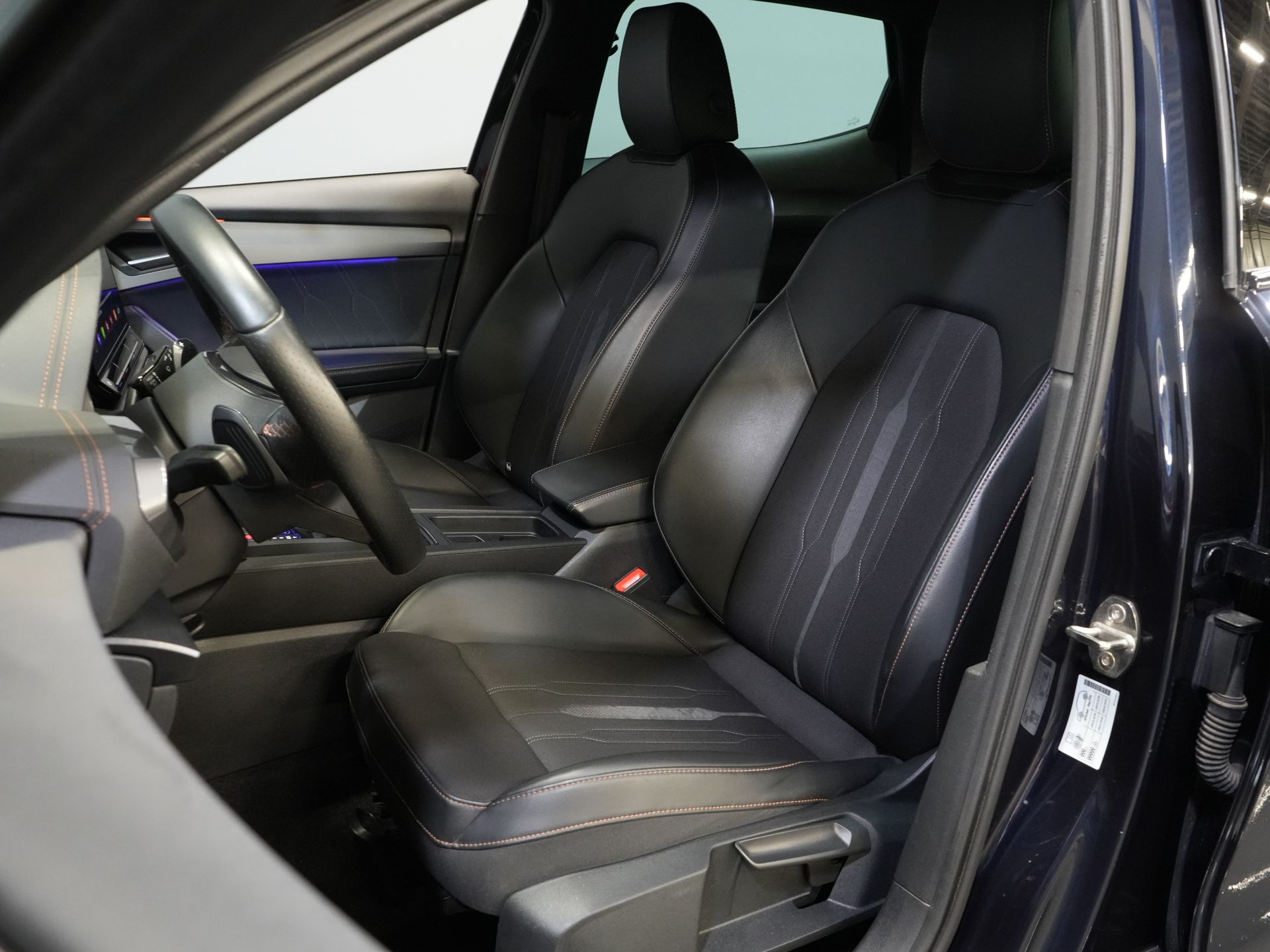 CUPRA Formentor SUV 1.4 e-Hybrid Copper Edition Adapt.Cruise/ Matrix/ Stoelverw./ Camera/ Carplay/ Standkachel/ Stuurverw./ PDC/ Climate 11