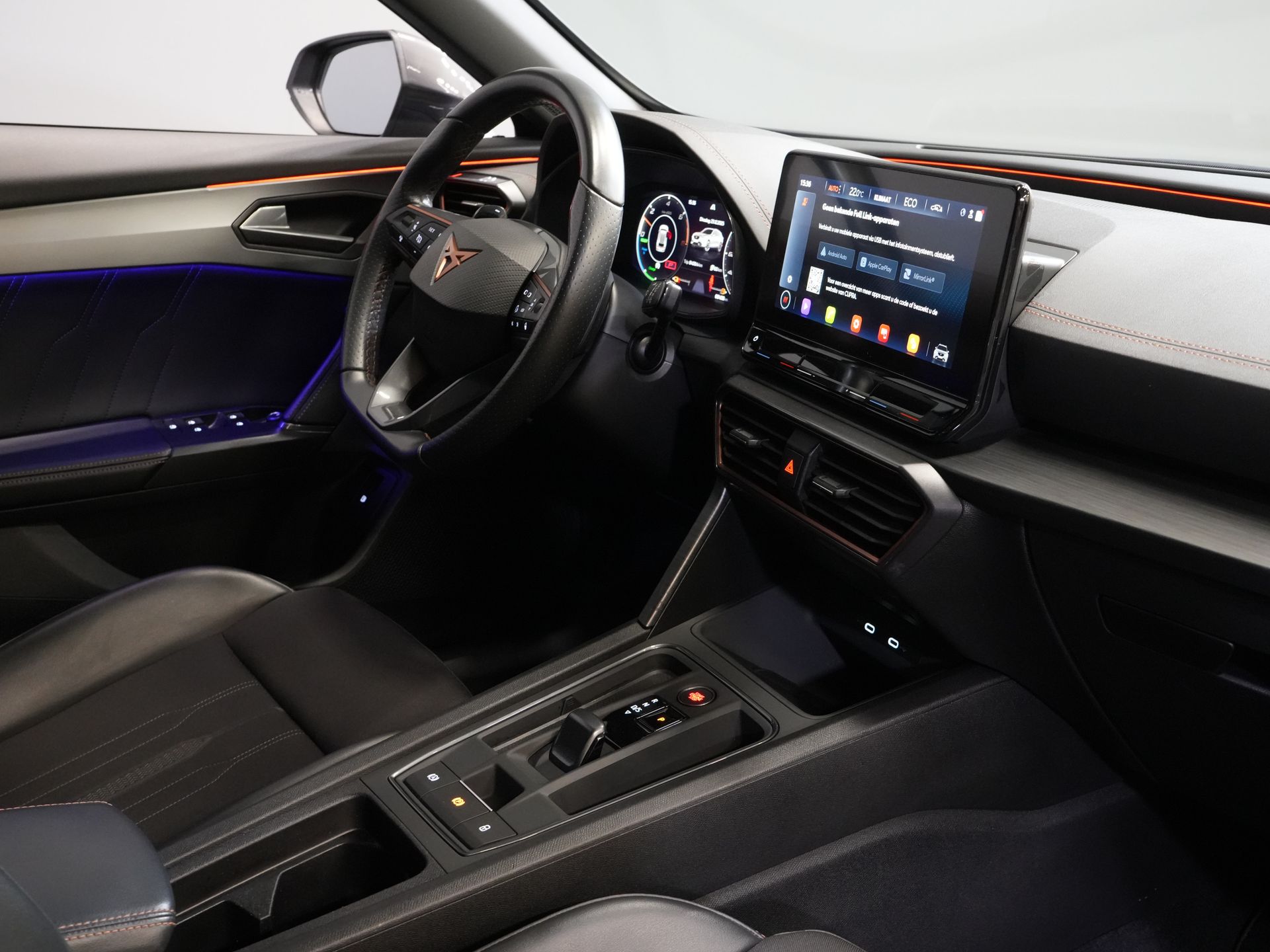 CUPRA Formentor SUV 1.4 e-Hybrid Copper Edition Adapt.Cruise/ Matrix/ Stoelverw./ Camera/ Carplay/ Standkachel/ Stuurverw./ PDC/ Climate 2