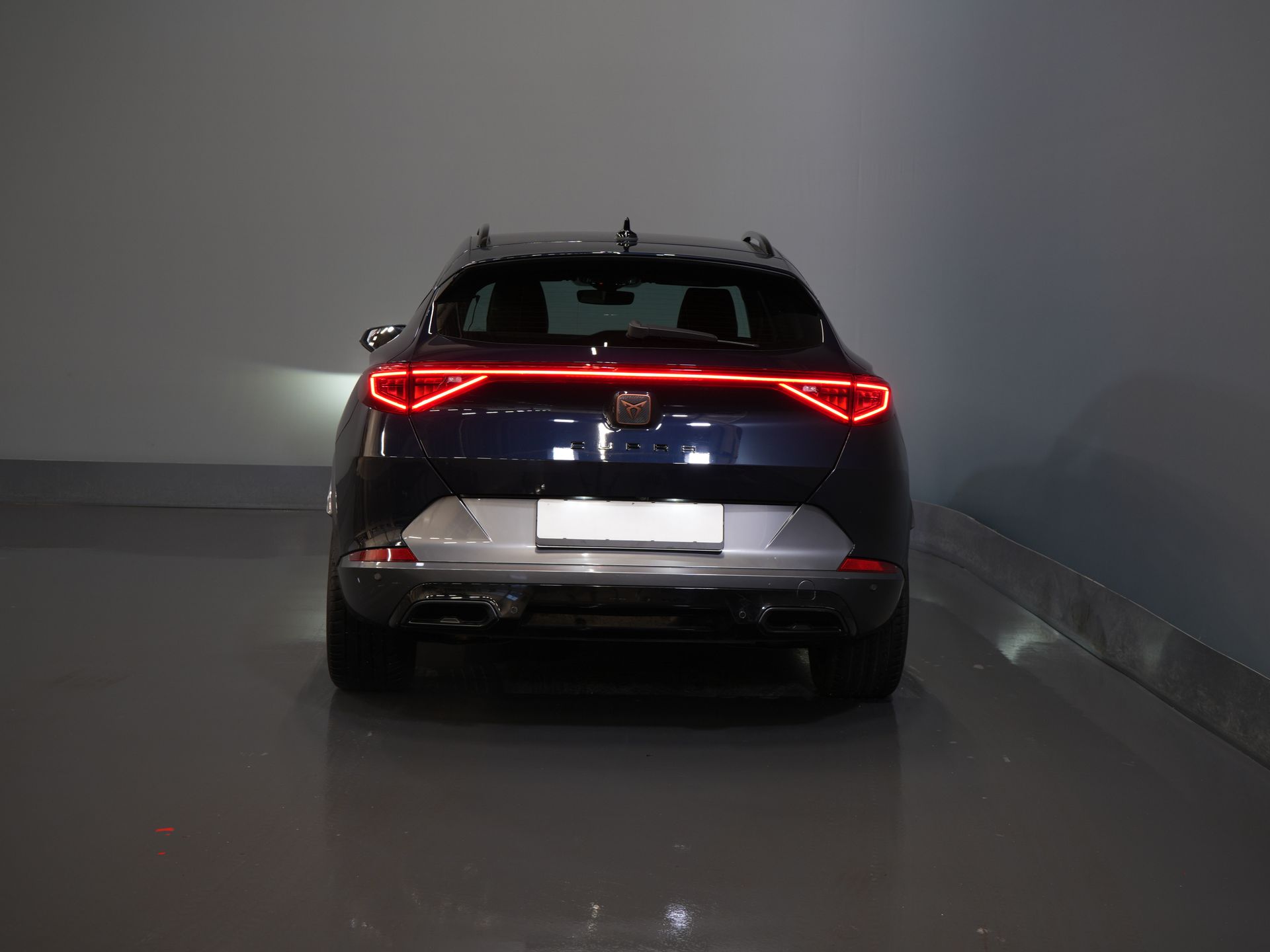 CUPRA Formentor SUV 1.4 e-Hybrid Copper Edition Adapt.Cruise/ Matrix/ Stoelverw./ Camera/ Carplay/ Standkachel/ Stuurverw./ PDC/ Climate 5