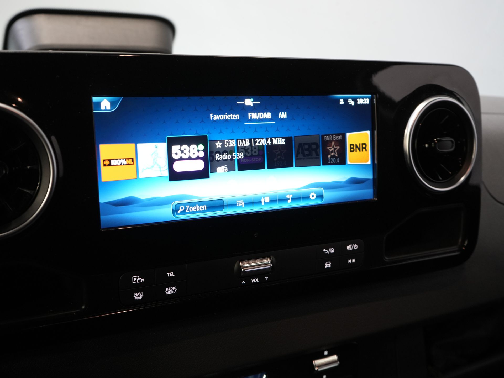 Mercedes-Benz Sprinter Bestelbus 317 CDI Aut. L2H2 3.5t Trekverm./ LED/ Gev.Stoel/ 270 Gr.Deuren/ Stoelverw./ Navi/ Camera/ PDC/ Cruise/ Airco 22