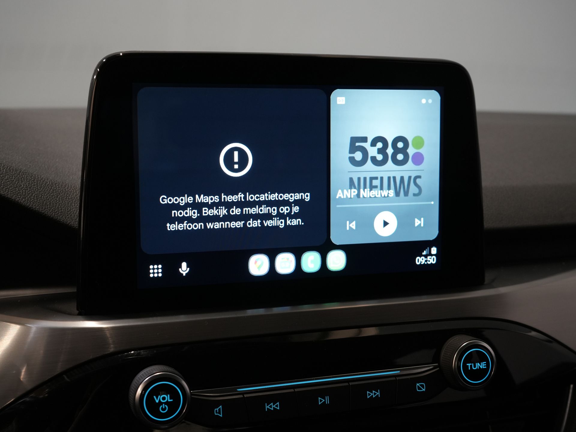 Ford Kuga SUV 2.5 PHEV 225 pk Titanium Navi/ Carplay/ Stoelverw./ Stuurverw./ Camera/ PDC/ Climate 26