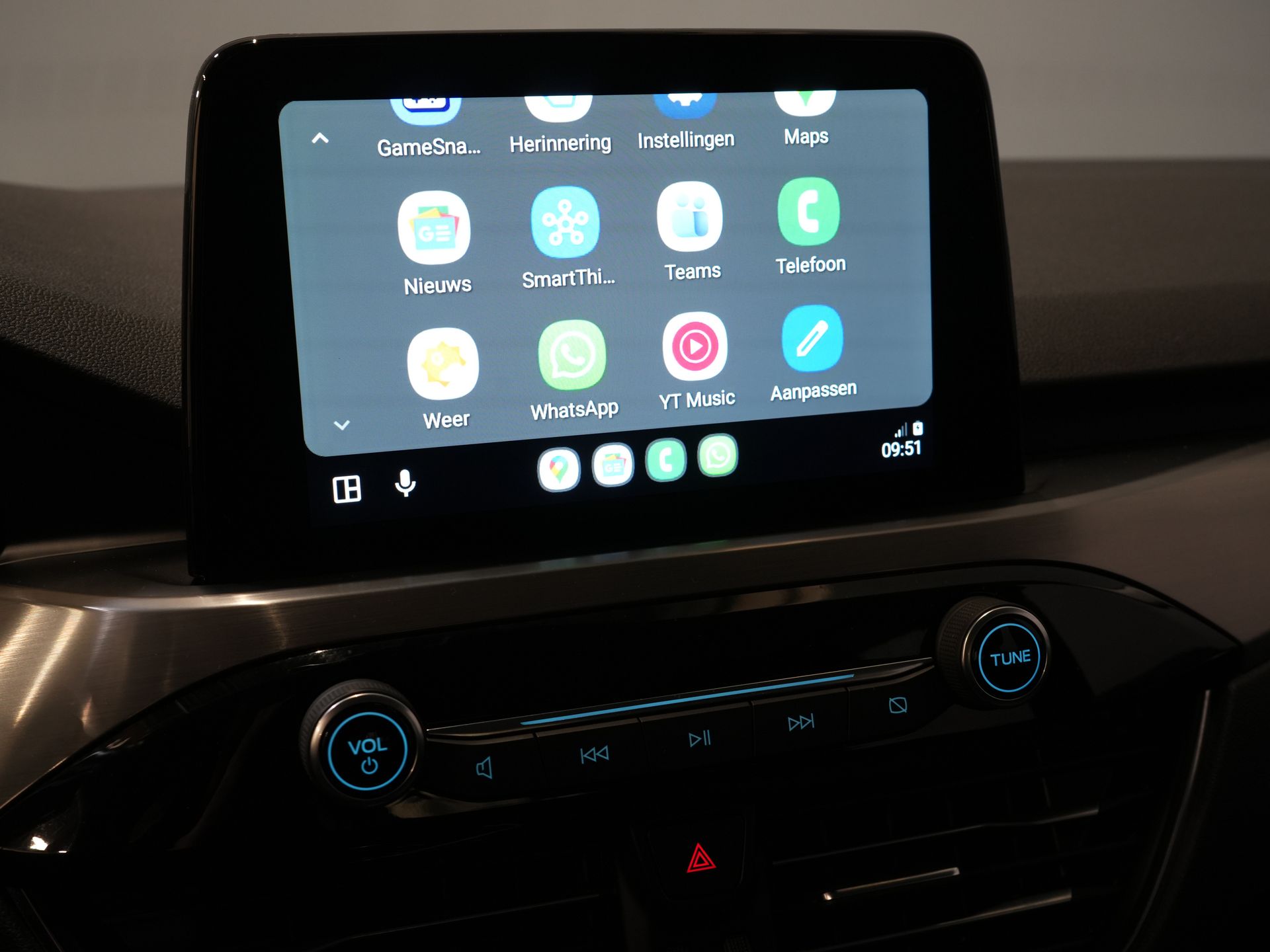 Ford Kuga SUV 2.5 PHEV 225 pk Titanium Navi/ Carplay/ Stoelverw./ Stuurverw./ Camera/ PDC/ Climate 27