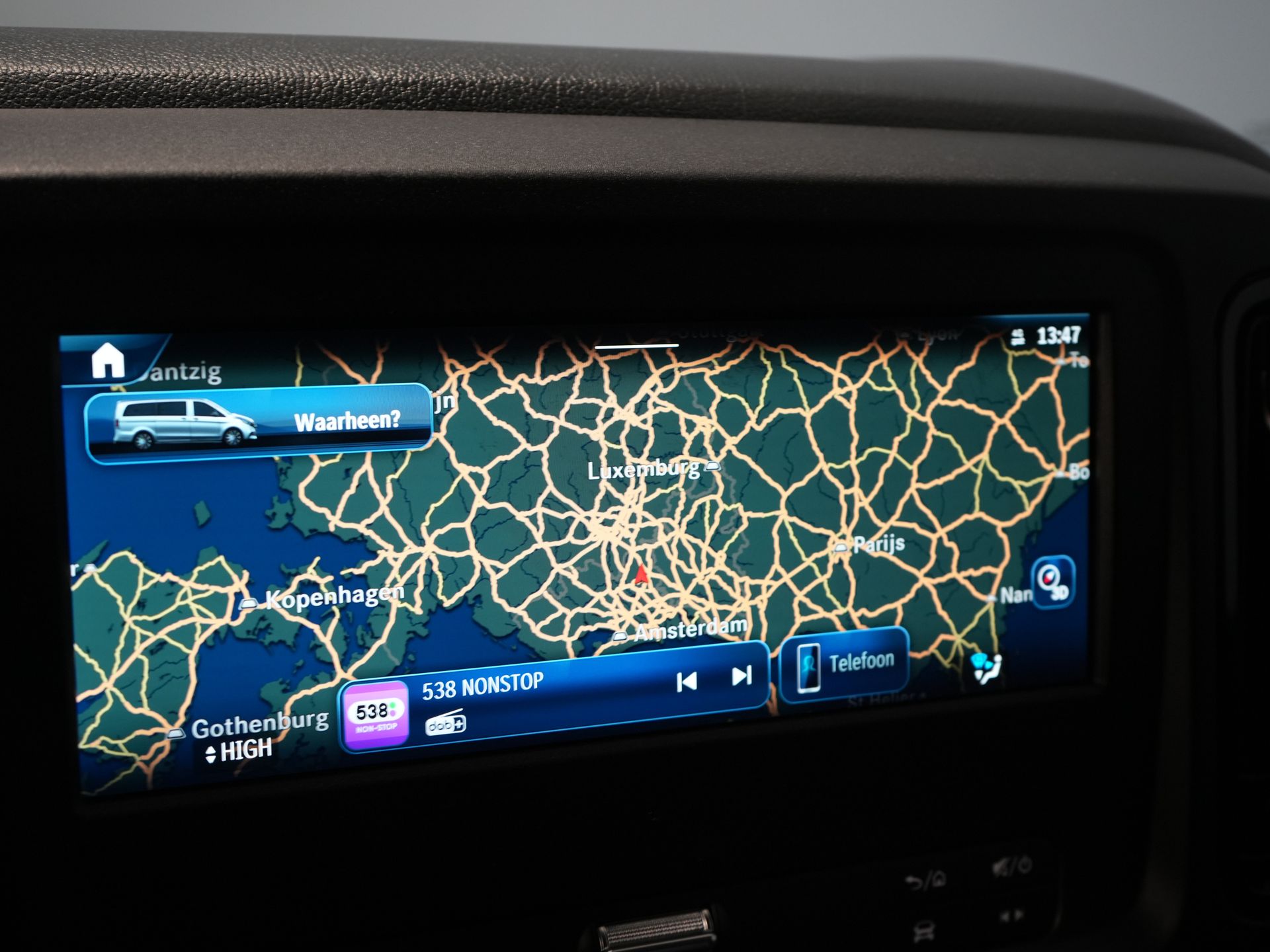 Mercedes-Benz Vito Bestelbus 119 CDI Aut. L2 LED/ 2.5t Trekverm./ 270Gr.Deuren/ Stoelverw./ Carplay/ Camera/ Trekhaak/ Cruise/ PDC/ DAB 23