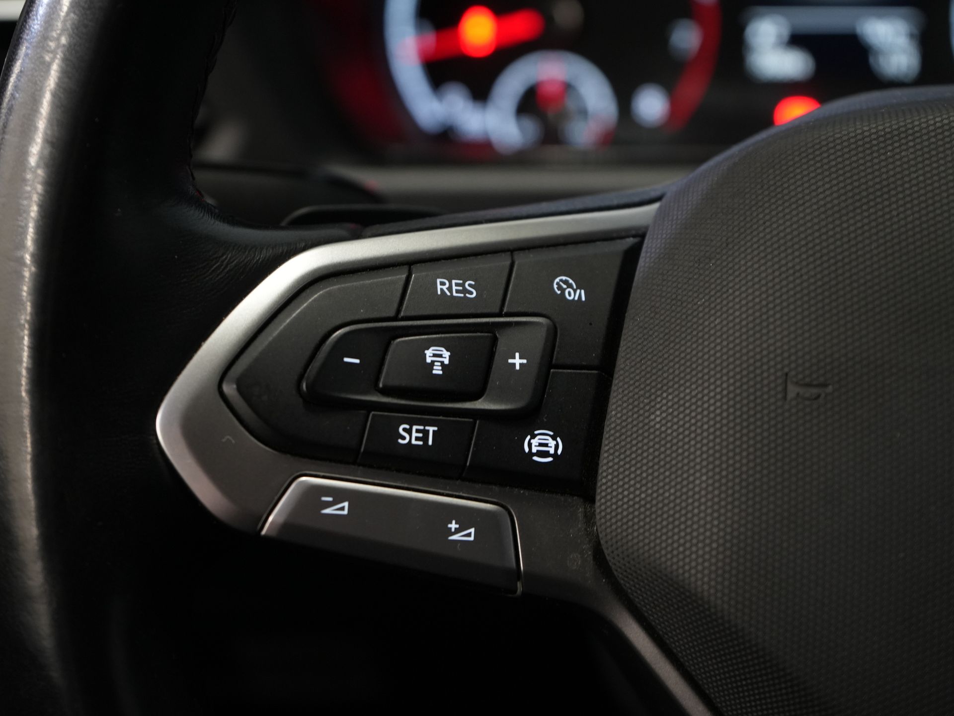 Volkswagen Caddy Cargo Bestelbus 1.5 TSI 115 pk DSG Aut. BENZINE LED/ Adapt.Cruise/ Stoelverw/ Navi/ Camera/ PDC/ Climate/ Trekhaak 18