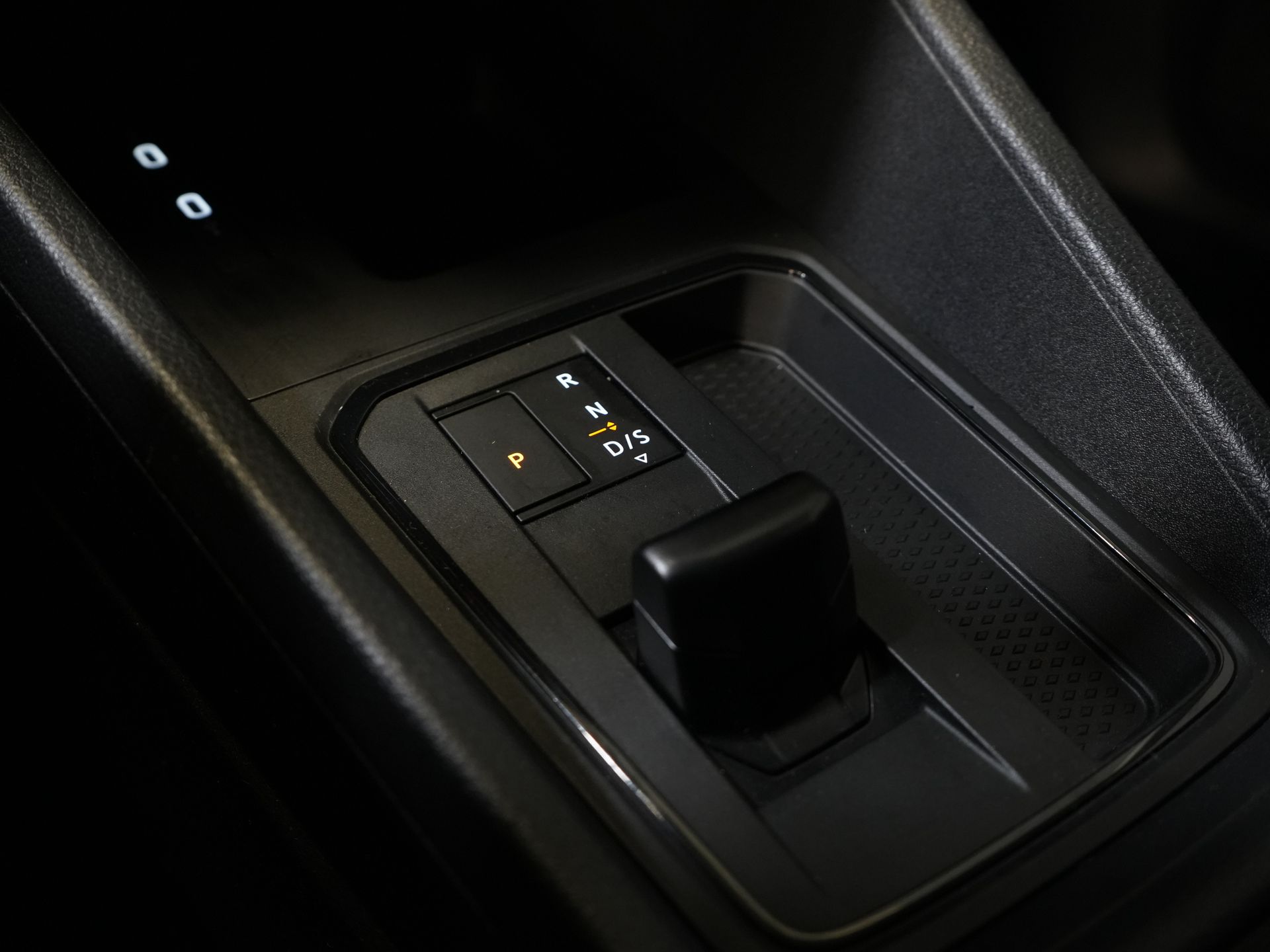 Volkswagen Caddy Cargo Bestelbus 1.5 TSI 115 pk DSG Aut. BENZINE LED/ Adapt.Cruise/ Stoelverw/ Navi/ Camera/ PDC/ Climate/ Trekhaak 20