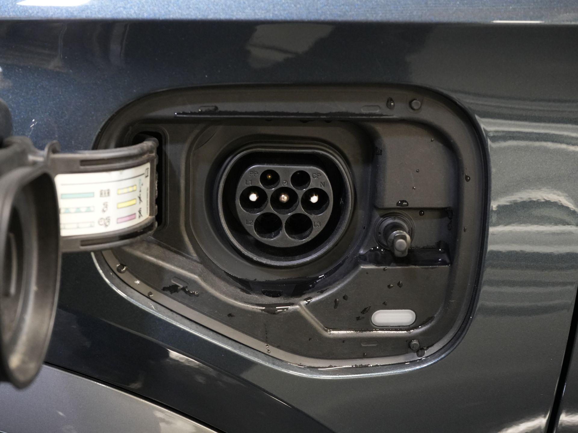 CUPRA Formentor SUV 1.4 e-Hybrid 245 pk VZ Performance Matrix/ Adapt. Cruise/ Navi/ Camera/ Stuurverw./ Climate/ 19”LMV 32