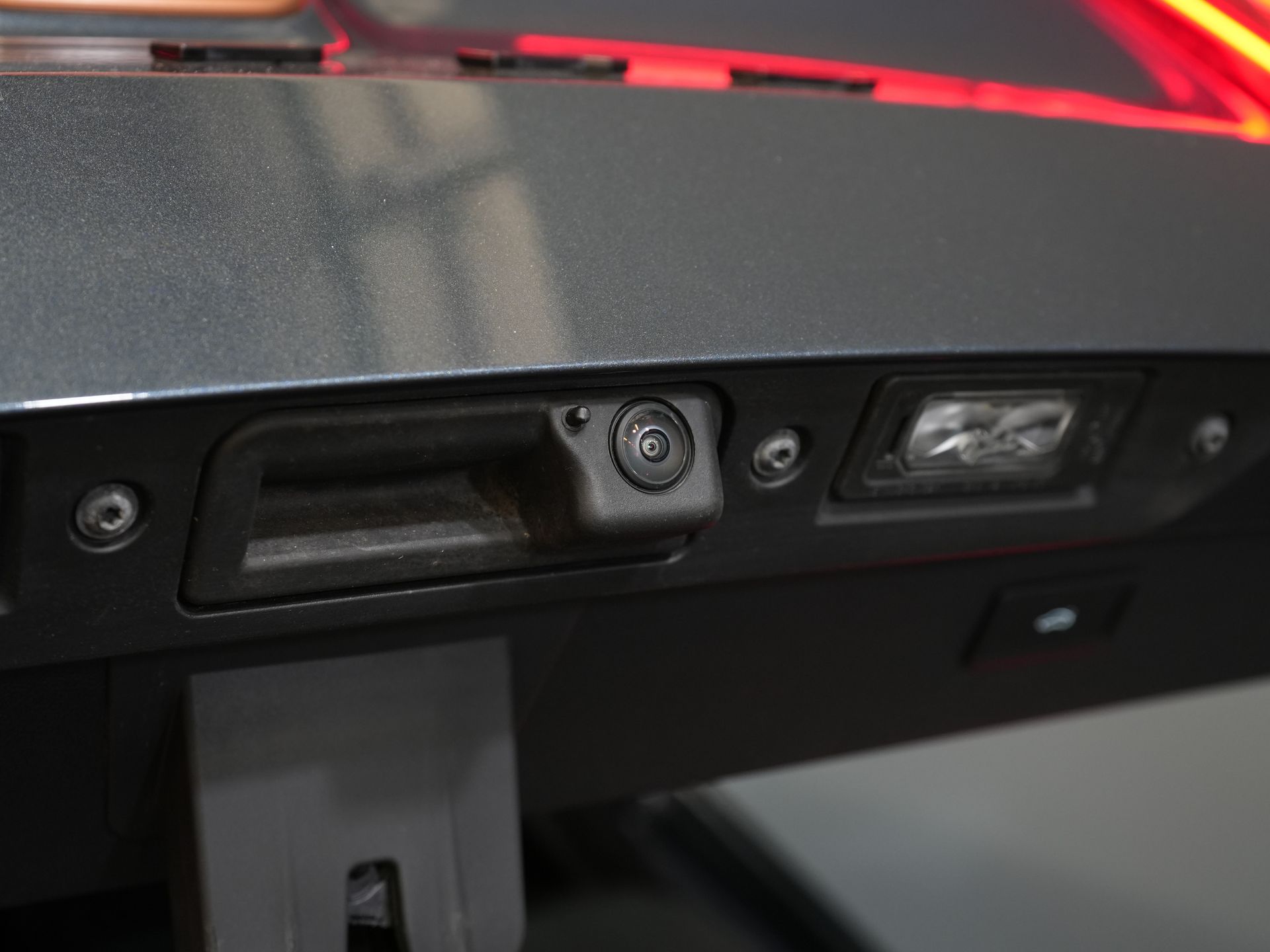 CUPRA Formentor SUV 1.4 e-Hybrid 245 pk VZ Performance Edition Pano/ Elek.Trekhaak/ Elek.Klep/ Mem.Stoel/ Matrix/ Adapt. Cruise/ Carplay/ Camera/ St 18