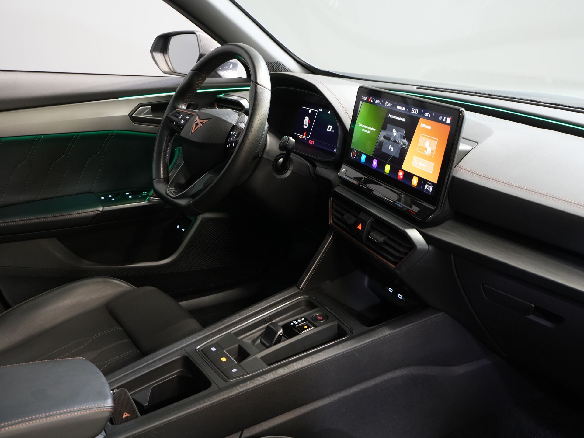 CUPRA Formentor SUV 1.4 e-Hybrid 245 pk VZ Performance Edition Pano/ Elek.Trekhaak/ Elek.Klep/ Mem.Stoel/ Matrix/ Adapt. Cruise/ Carplay/ Camera/ St 2