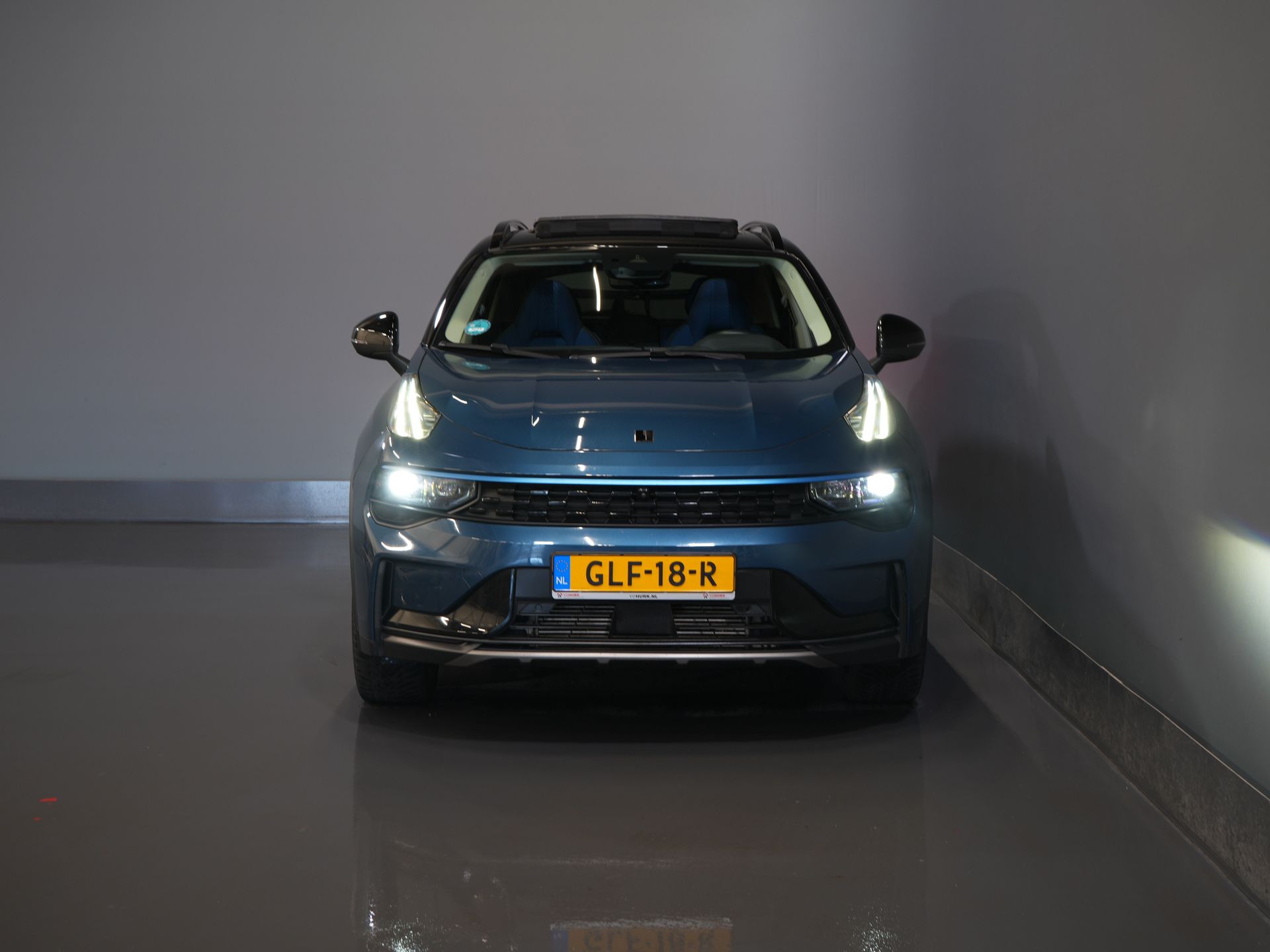 Lynk & Co 01 SUV Pano/ LED/ Adapt.Cruise/ Elek.klep/ Mem.Stoel/ Keyless/ Carplay/ Navi/ Stoelverw./ Climate/ 20'' LMV 6