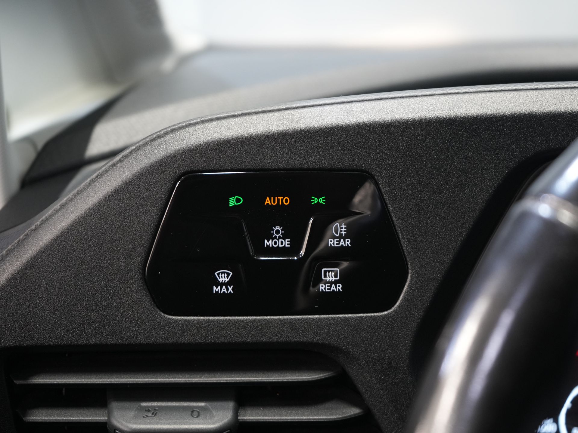 Volkswagen Caddy Cargo Bestelbus 2.0 TDI 125 pk DSG Aut. Carplay/ Standkachel/ Stoelverw./ Airco/ Cruise/ PDC/ Trekhaak 16