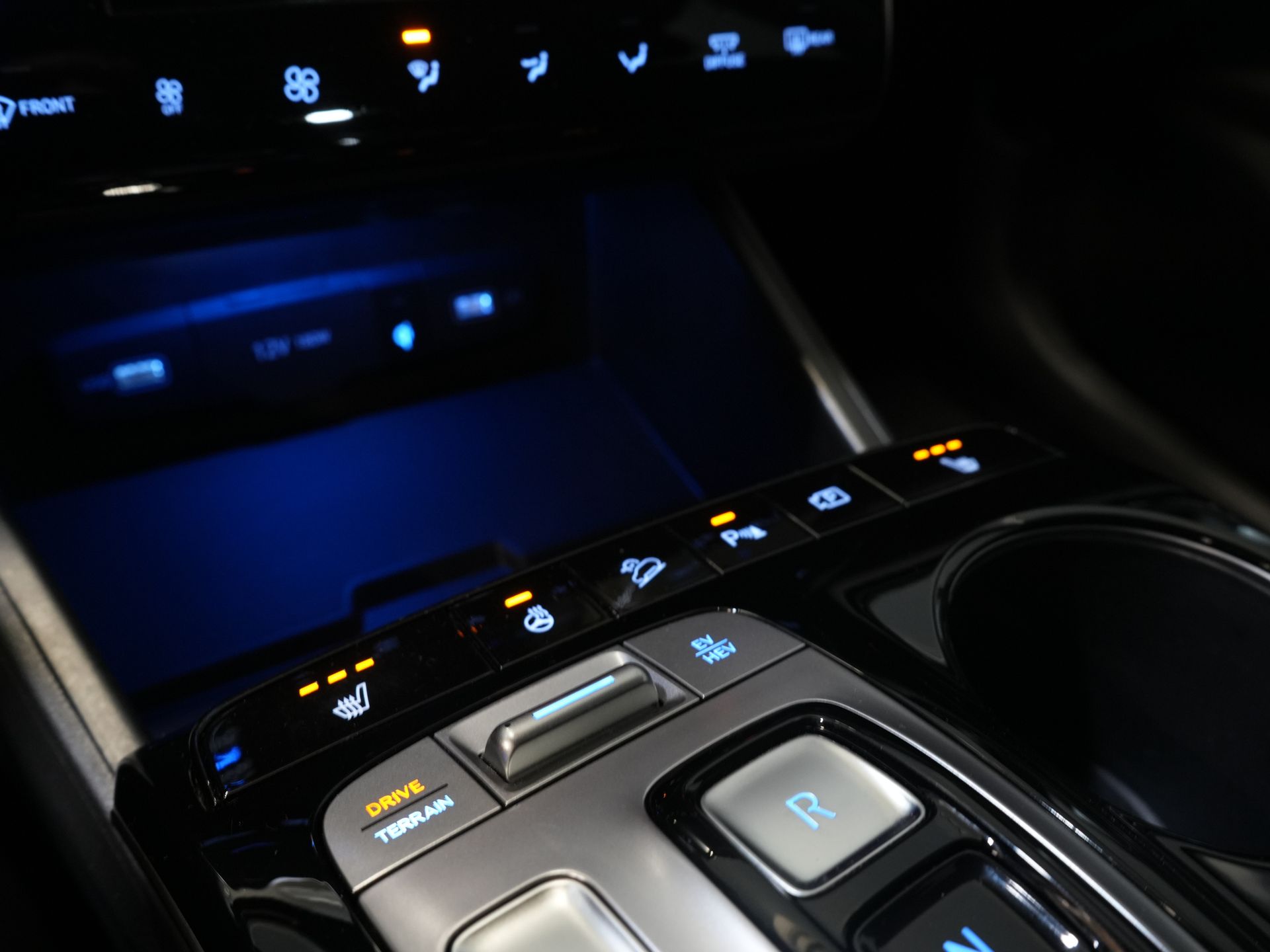 Hyundai Tucson SUV 1.6 T-GDI PHEV Premium 4WD/ LED/ Adapt. Cruise/ Stoelverw./ Stuurverw./ Carplay/ Climate/ Navi/ Camera 24