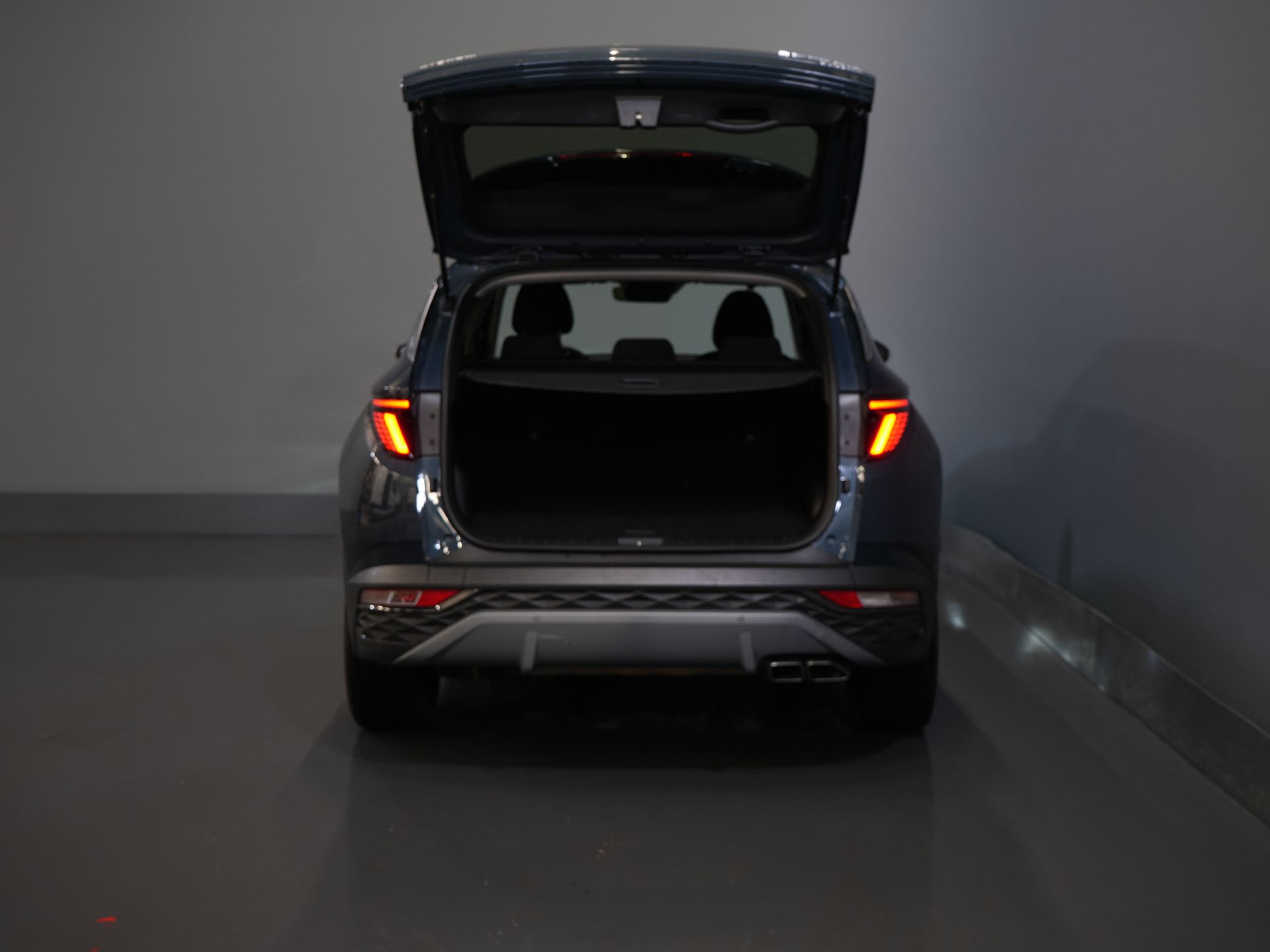 Hyundai Tucson SUV 1.6 T-GDI PHEV Premium 4WD/ LED/ Adapt. Cruise/ Stoelverw./ Stuurverw./ Carplay/ Climate/ Navi/ Camera 4