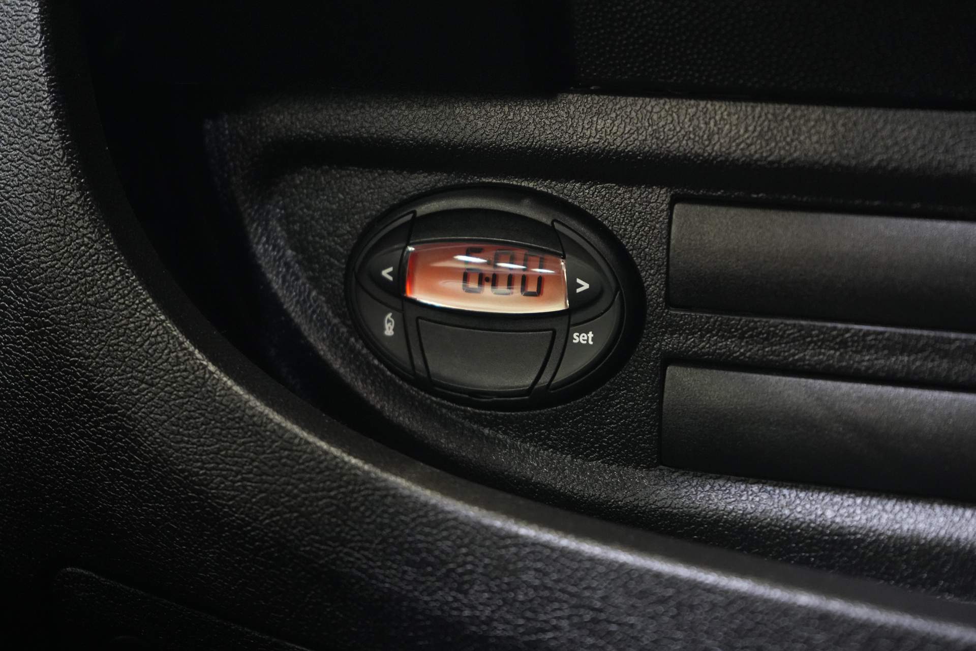 Fiat Ducato Bestelbus 35 2.3 MJ 140 pk ZF Aut. L2H2 2.5t Trekverm./ Camera/ Cruise/ PDC/ Bluetooth/ Trekhaak/ Airco 15