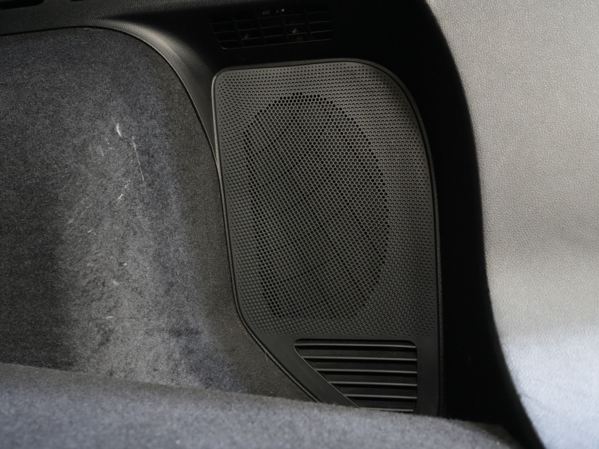 Ford Kuga SUV 2.5 PHEV 225 pk Vignale LED/ Pano/ Adapt.Cruise/ B&O/ Leder/ Elek.Klep/ Head-up/ Memory/ Stoelverw./ Stuurverw./ CarPlay/ 360 Ca 16