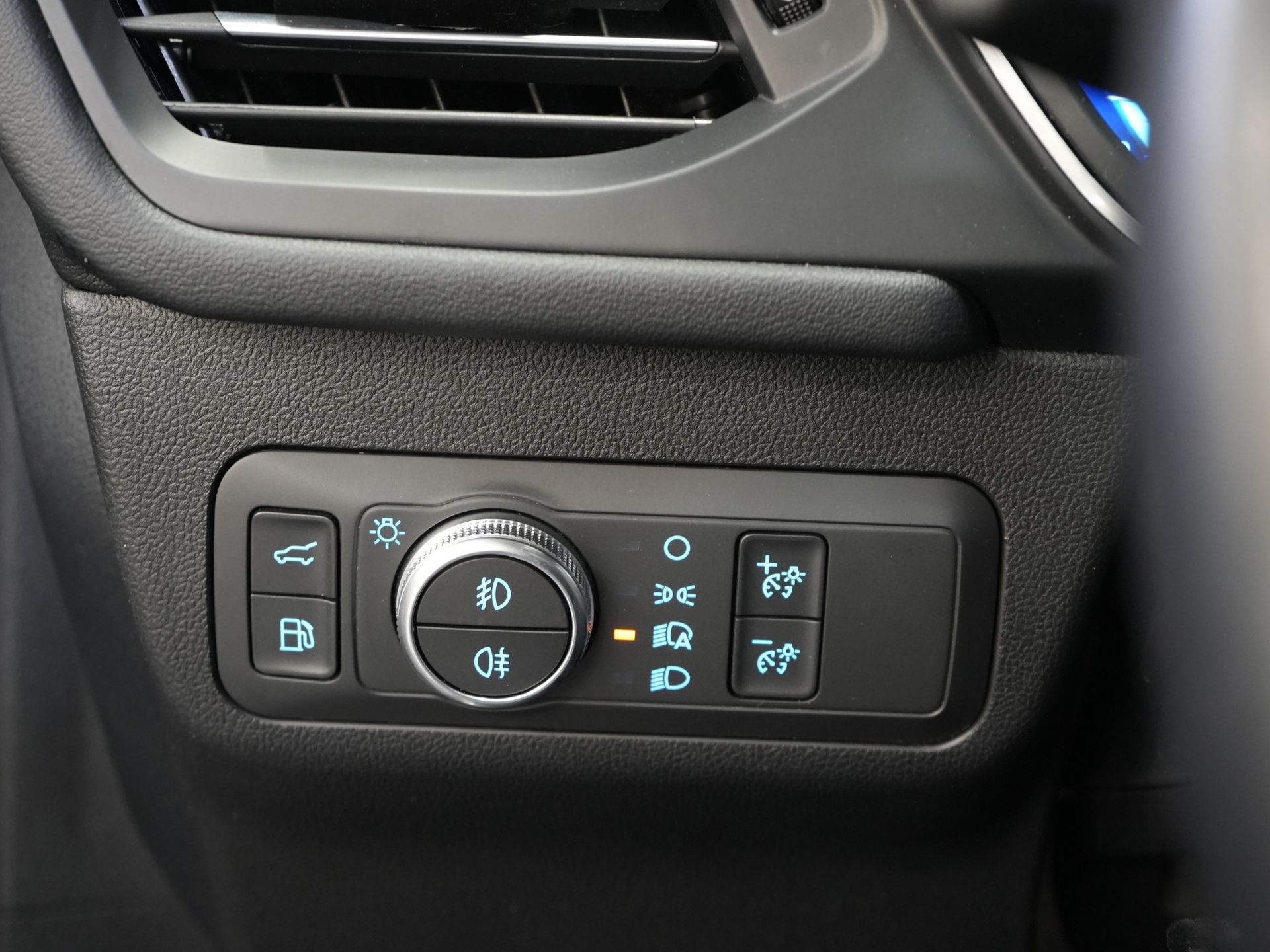 Ford Kuga SUV 2.5 PHEV 225 pk Vignale LED/ Pano/ Adapt.Cruise/ B&O/ Leder/ Elek.Klep/ Head-up/ Memory/ Stoelverw./ Stuurverw./ CarPlay/ 360 Ca 24