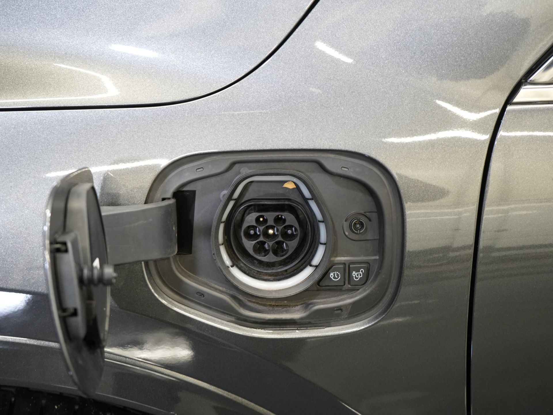 Ford Kuga SUV 2.5 PHEV 225 pk Vignale LED/ Pano/ Adapt.Cruise/ B&O/ Leder/ Elek.Klep/ Head-up/ Memory/ Stoelverw./ Stuurverw./ CarPlay/ 360 Ca 41