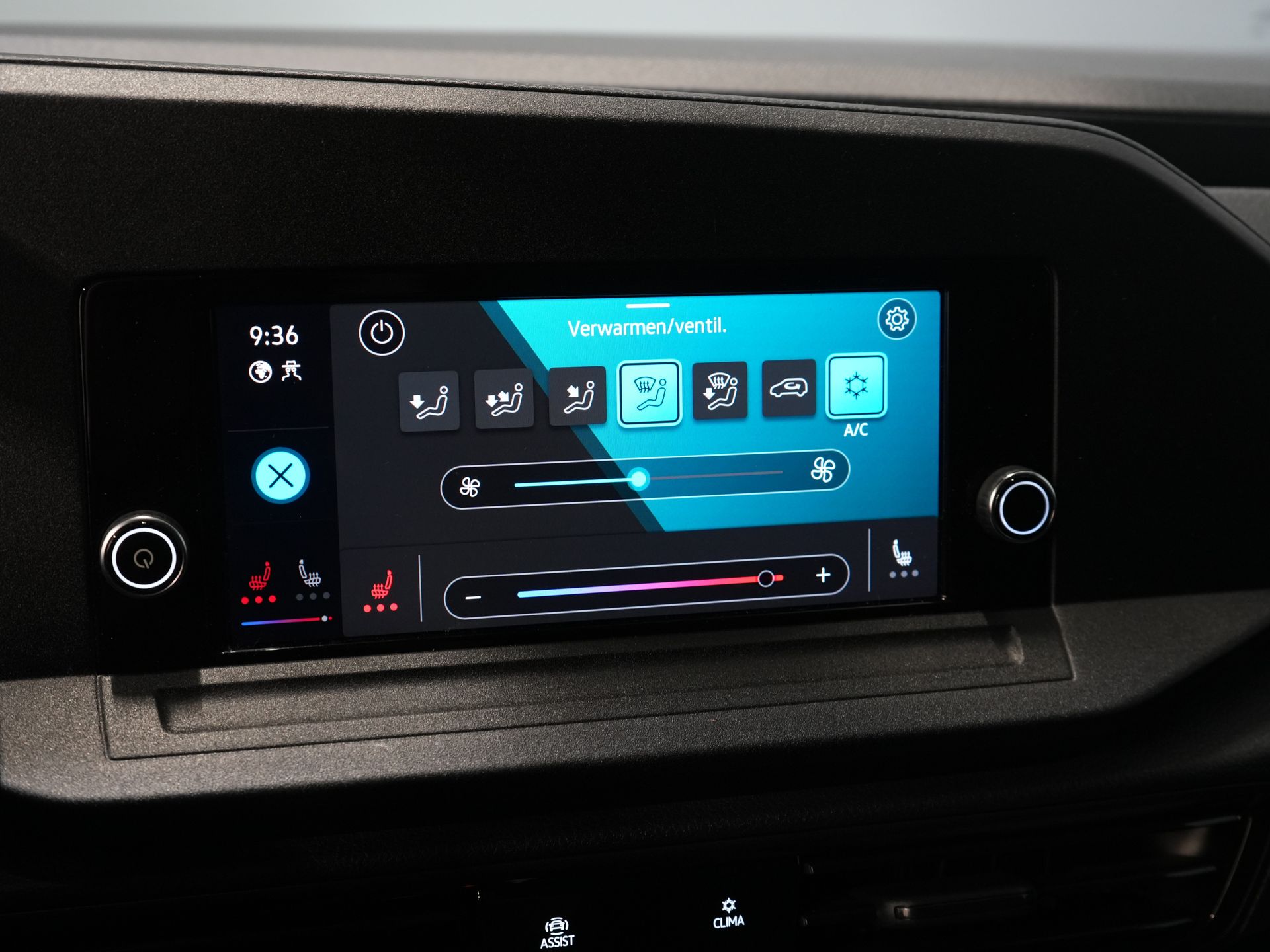 Volkswagen Caddy Cargo Bestelauto 2.0 TDI Aut. 125 PK 1st Edition/ Adapt. Cruise/ LED/ Standkachel/ Carplay/ LMV/ Trekhaak/ Camera/ PDC V+A/ 23