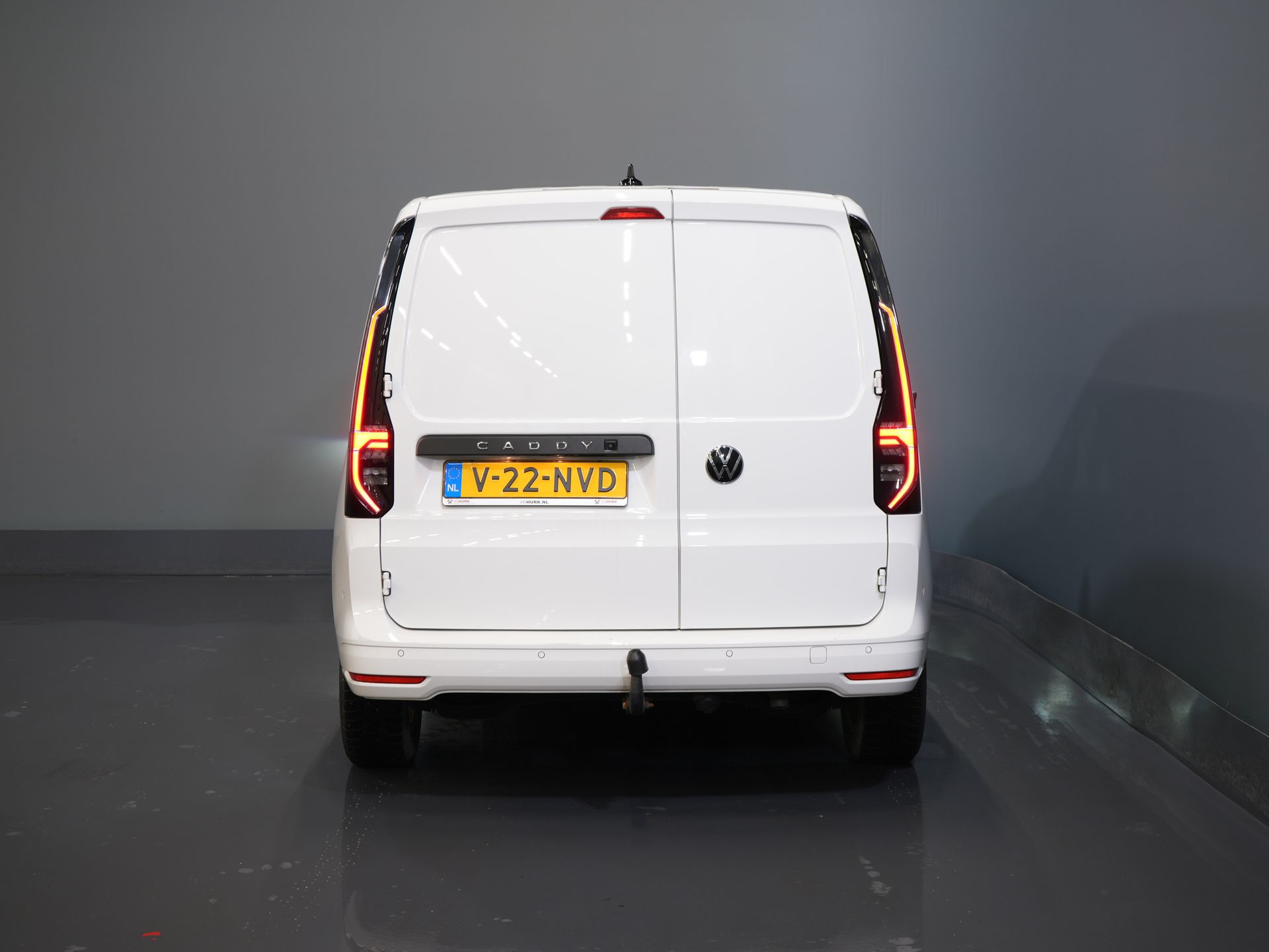 Volkswagen Caddy Cargo Bestelauto 2.0 TDI Aut. 125 PK 1st Edition/ Adapt. Cruise/ LED/ Standkachel/ Carplay/ LMV/ Trekhaak/ Camera/ PDC V+A/ 5