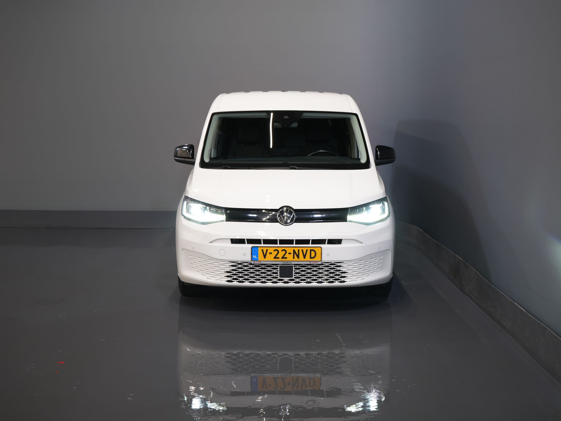 Volkswagen Caddy Cargo Bestelauto 2.0 TDI Aut. 125 PK 1st Edition/ Adapt. Cruise/ LED/ Standkachel/ Carplay/ LMV/ Trekhaak/ Camera/ PDC V+A/ 6