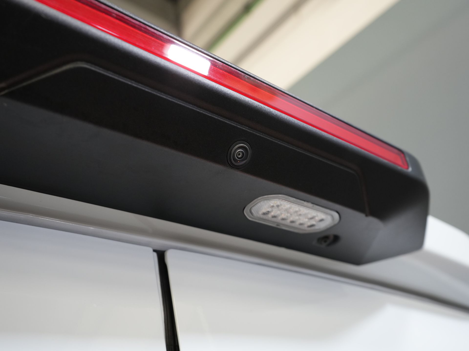 Iveco Daily Bestelbus 35S18HV 3.0 180 pk Aut. L4H3 Face Lift/ Luchtvering/ LED/ Flitsers/ Adapt.Cruise/ Gev.stoel/ 270gr deuren/ Trekhaak/ Navi/ Clima 15