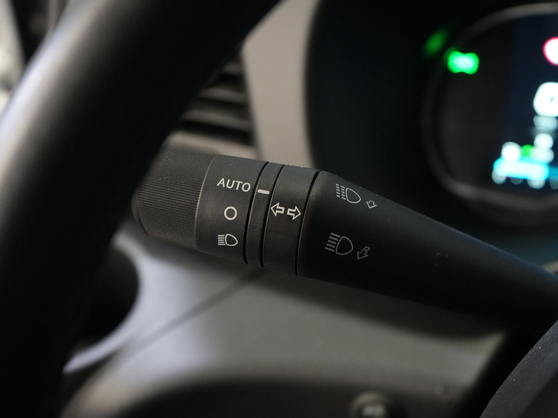 Iveco Daily Bestelbus 35S18HV 3.0 180 pk Aut. L4H3 Face Lift/ Luchtvering/ LED/ Flitsers/ Adapt.Cruise/ Gev.stoel/ 270gr deuren/ Trekhaak/ Navi/ Clima 19