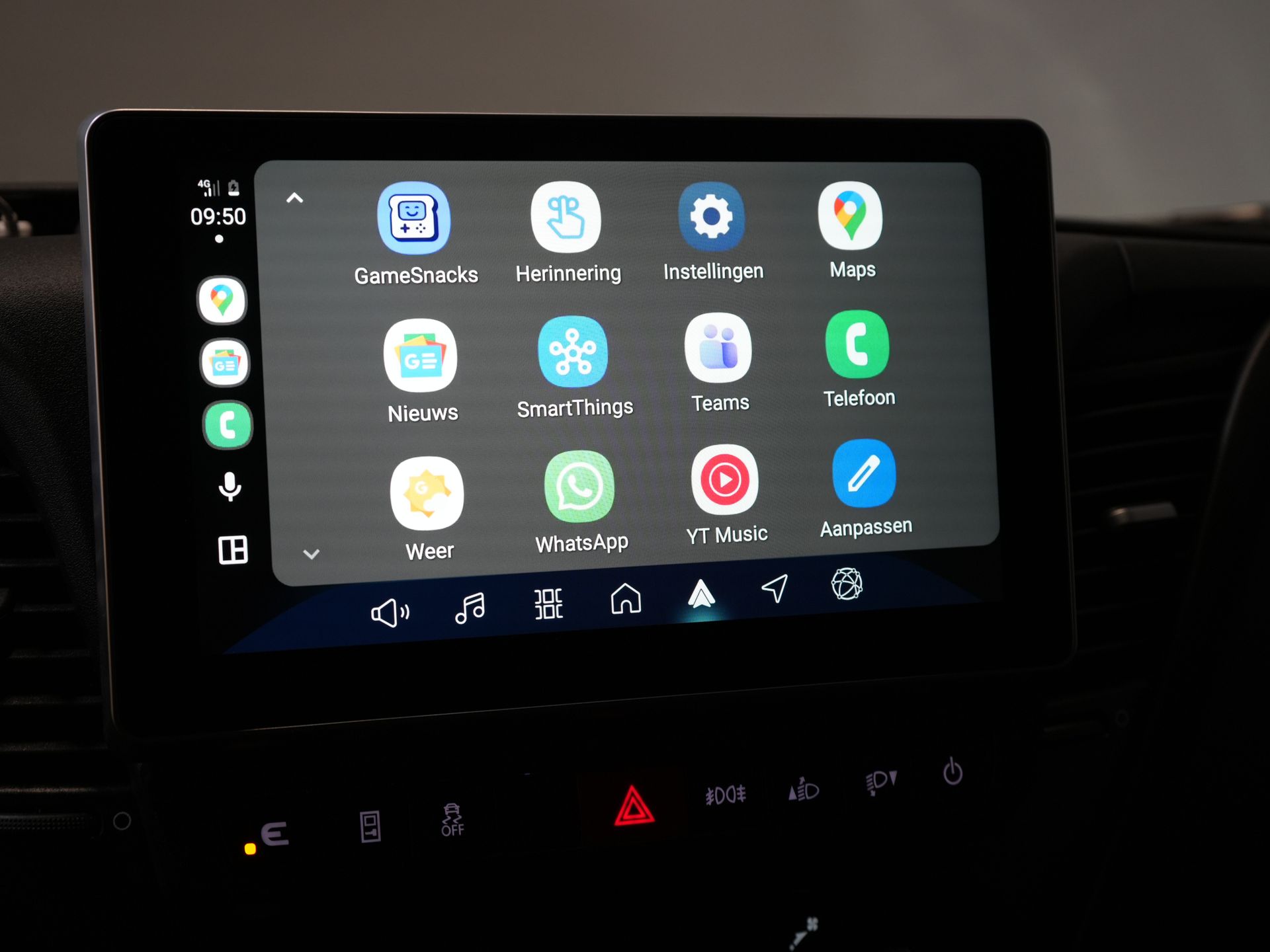 Iveco Daily Bestelbus 35S18HV 3.0 180 pk Aut. L4H3 Face Lift/ Luchtvering/ LED/ Flitsers/ Adapt.Cruise/ Gev.stoel/ 270gr deuren/ Trekhaak/ Navi/ Clima 29