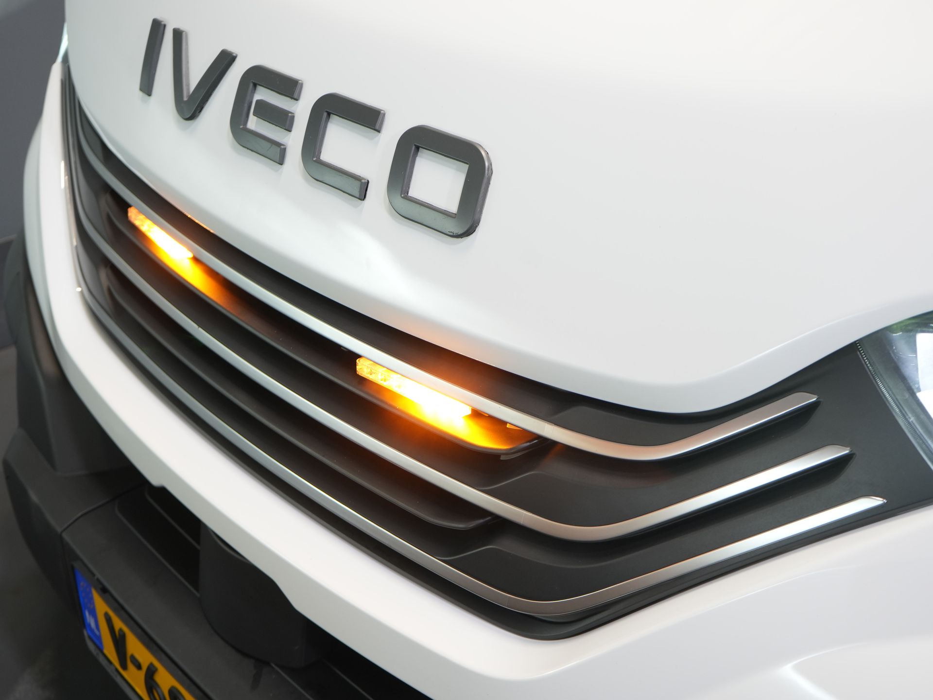Iveco Daily Bestelbus 35S18HV 3.0 180 pk Aut. L4H3 Face Lift/ Luchtvering/ LED/ Flitsers/ Adapt.Cruise/ Gev.stoel/ 270gr deuren/ Trekhaak/ Navi/ Clima 31