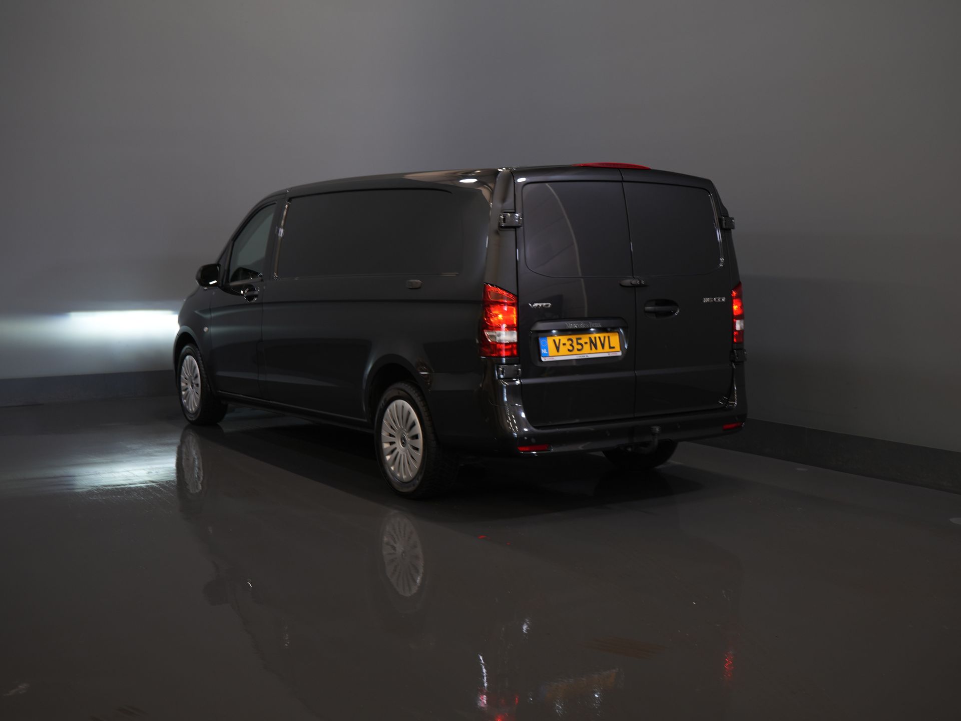 Mercedes-Benz Vito Bestelbus 116 CDI Aut. L3 LED/ Carplay/ 270Gr.Deuren./ Stoelverw/ Camera/ PDC V+A/ Trekhaak/ Navi/ Cruise 1