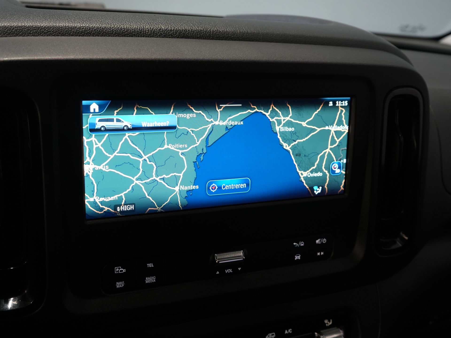 Mercedes-Benz Vito Bestelbus 116 CDI Aut. L3 LED/ Carplay/ 270Gr.Deuren./ Stoelverw/ Camera/ PDC V+A/ Trekhaak/ Navi/ Cruise 25