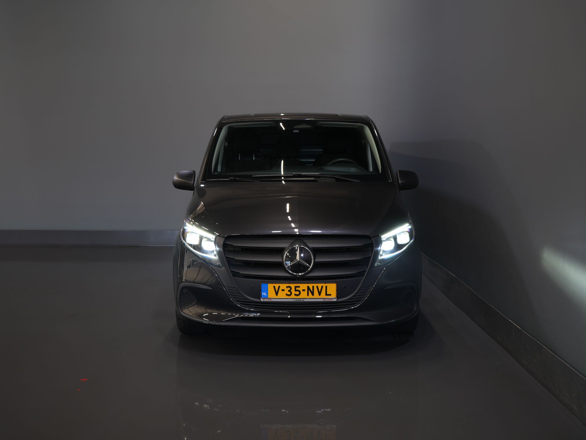 Mercedes-Benz Vito Bestelbus 116 CDI Aut. L3 LED/ Carplay/ 270Gr.Deuren./ Stoelverw/ Camera/ PDC V+A/ Trekhaak/ Navi/ Cruise 6