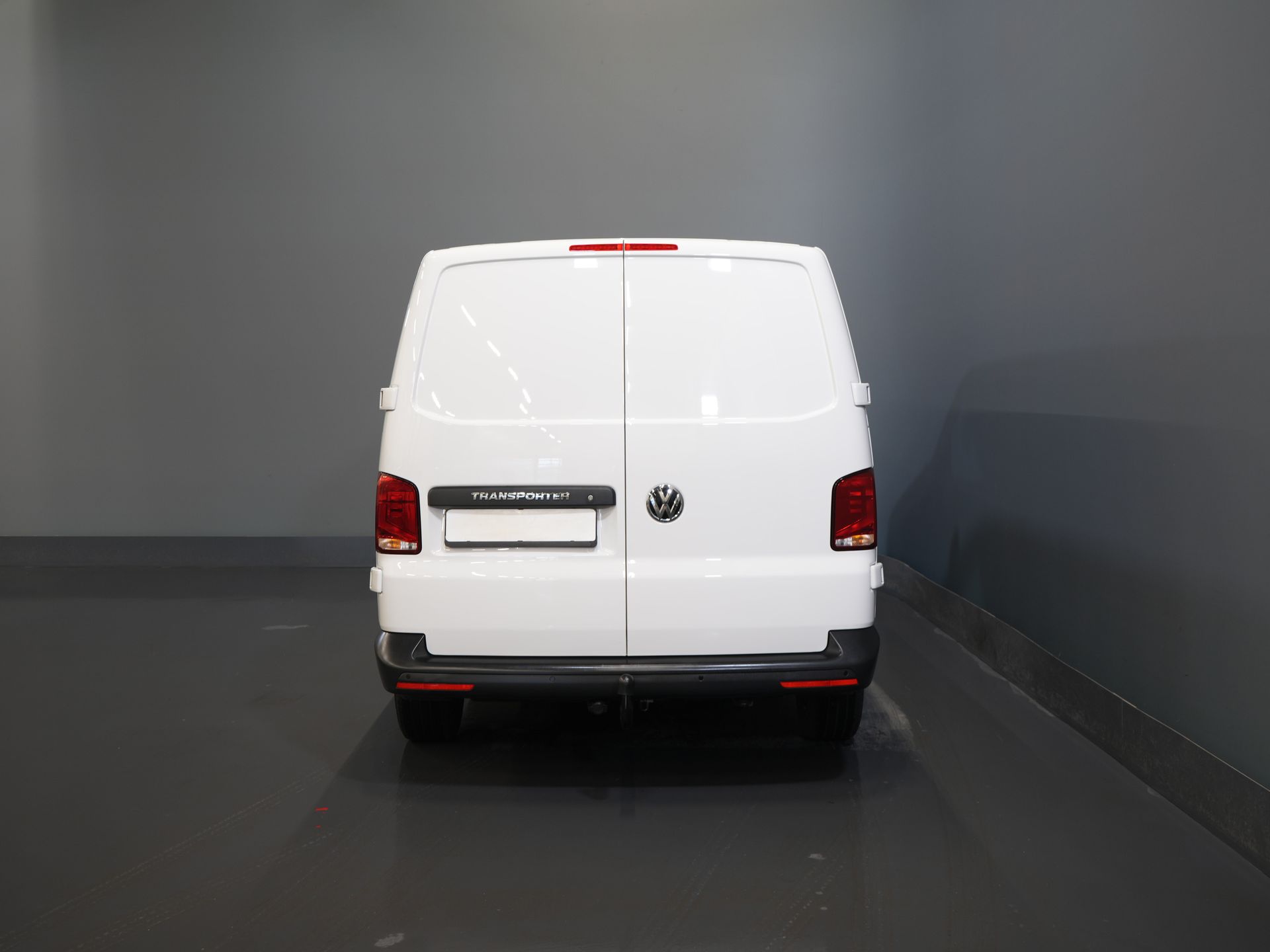 Volkswagen Transporter Bestelbus 2.0 TDI 150 pk DSG Aut. L2 Carplay/ 2x Schuifdeur/ Stoelverw./ Airco/ Cruise/ PDC V+A/ Trekhaak 5