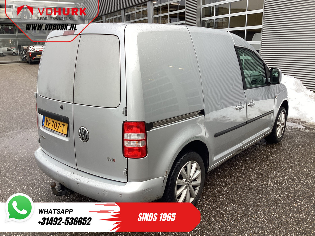 Volkswagen Caddy Bestelbus 1.6 TDI 100 pk Aut. Export DB-Riem V.V/ Leder/ Stoelverw./ Cruise/ Airco/ LMV/ PDC/ Trekhaak/ 8