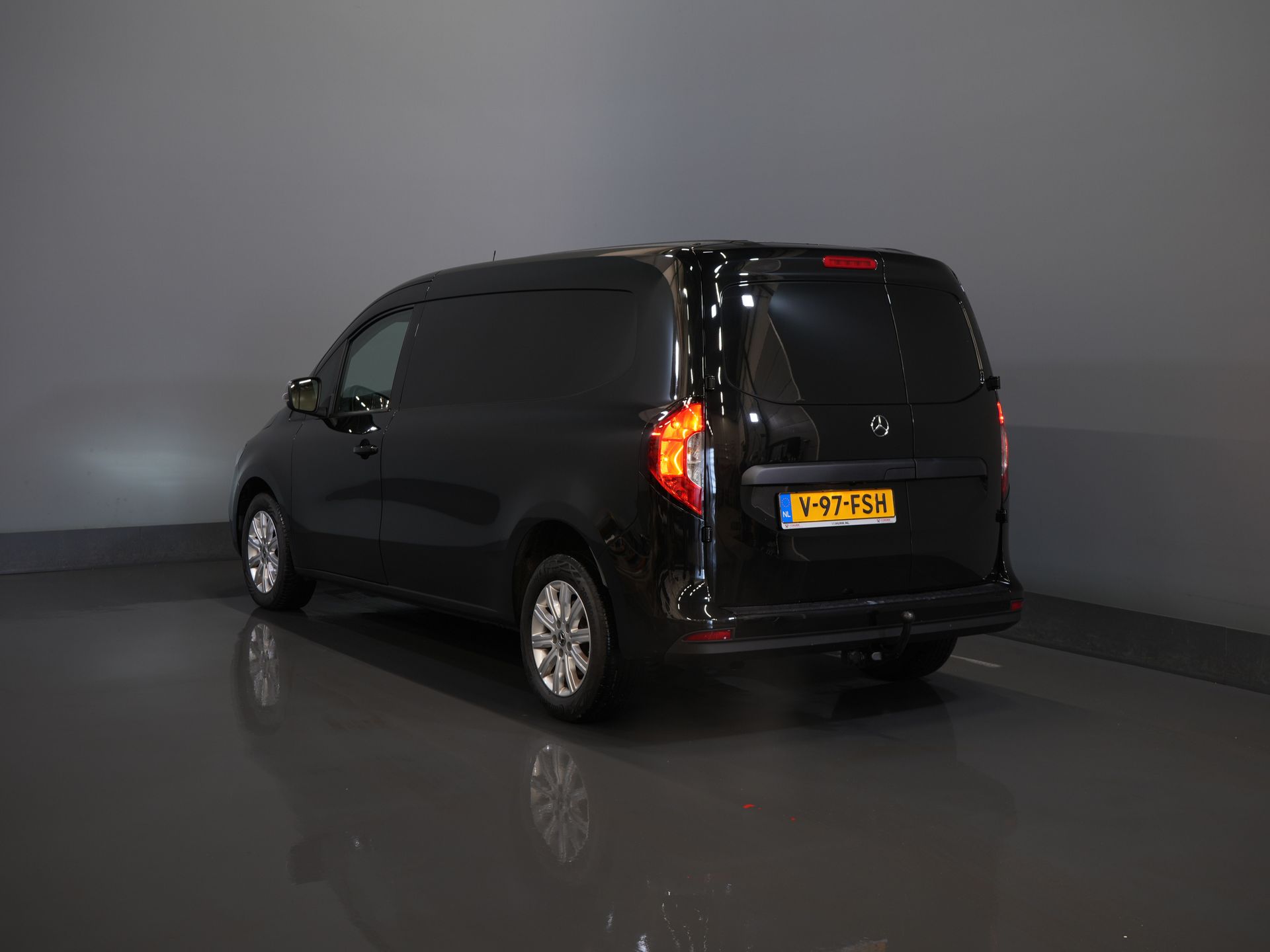 Mercedes-Benz Citan Bestelbus 110 CDI Aut. L2 NL Auto/ Carplay/ Cruise/ Camera/ Trekhaak/ Airco/ LMV 1