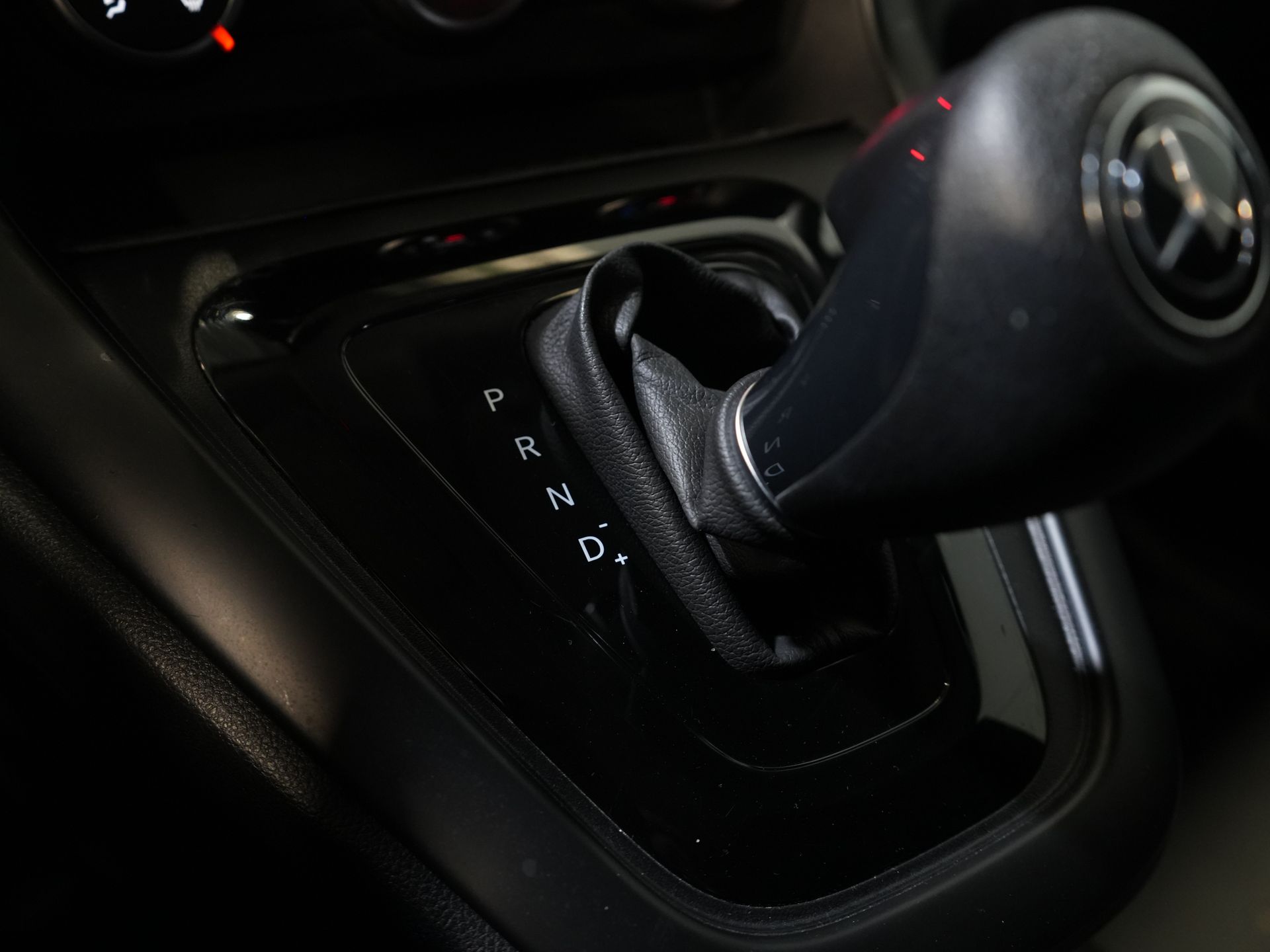 Mercedes-Benz Citan Bestelbus 110 CDI Aut. L2 NL Auto/ Carplay/ Cruise/ Camera/ Trekhaak/ Airco/ LMV 20