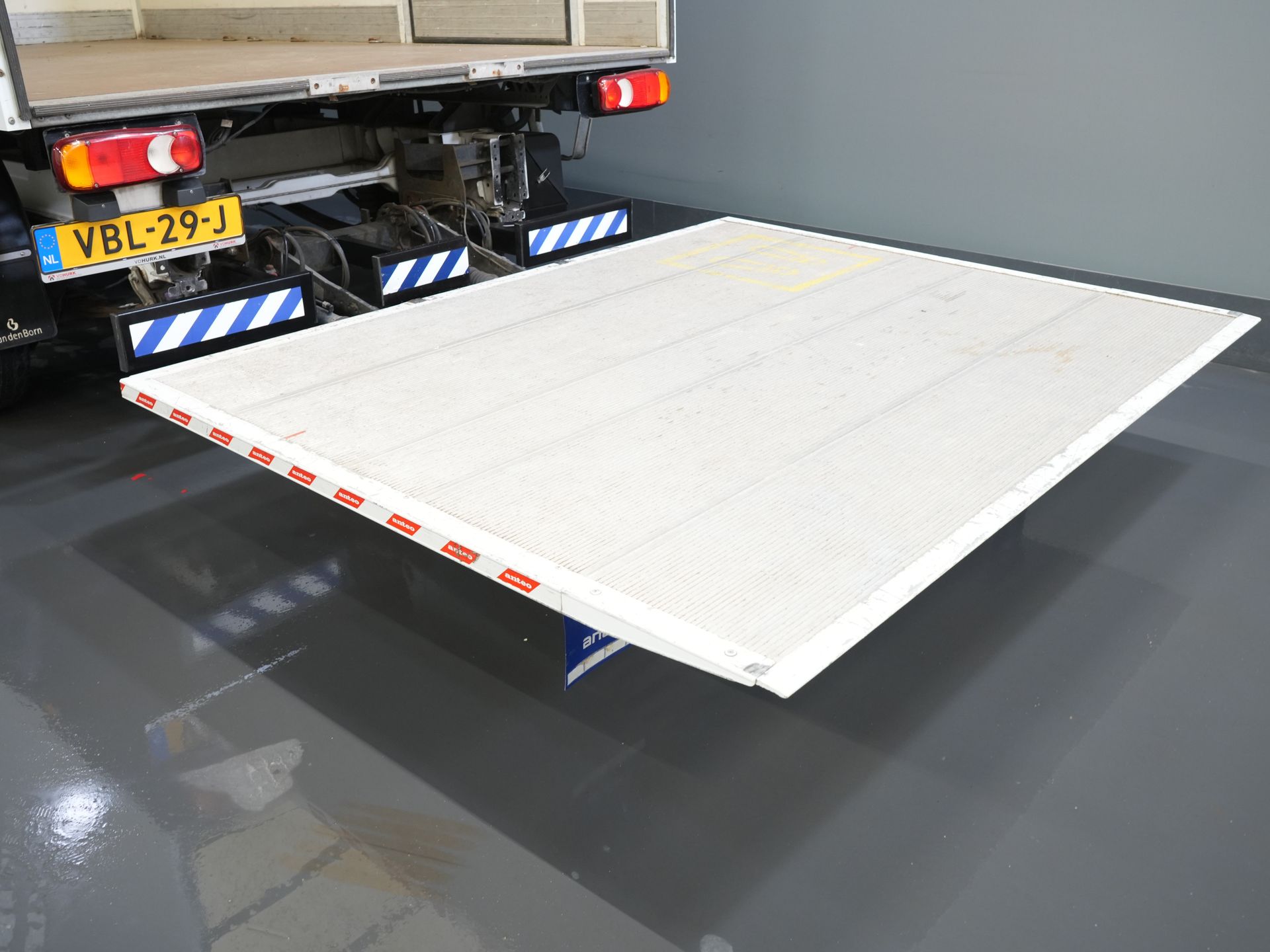 Fiat Ducato Bakwagen 2.3 MJ 150 pk Bakwagen 377x220x222 Laadklep/ Zijdeur/ Spoiler/ Tacho/ Gev.Stoel/ Camera/ Climate/ Cruise/ Navi 15