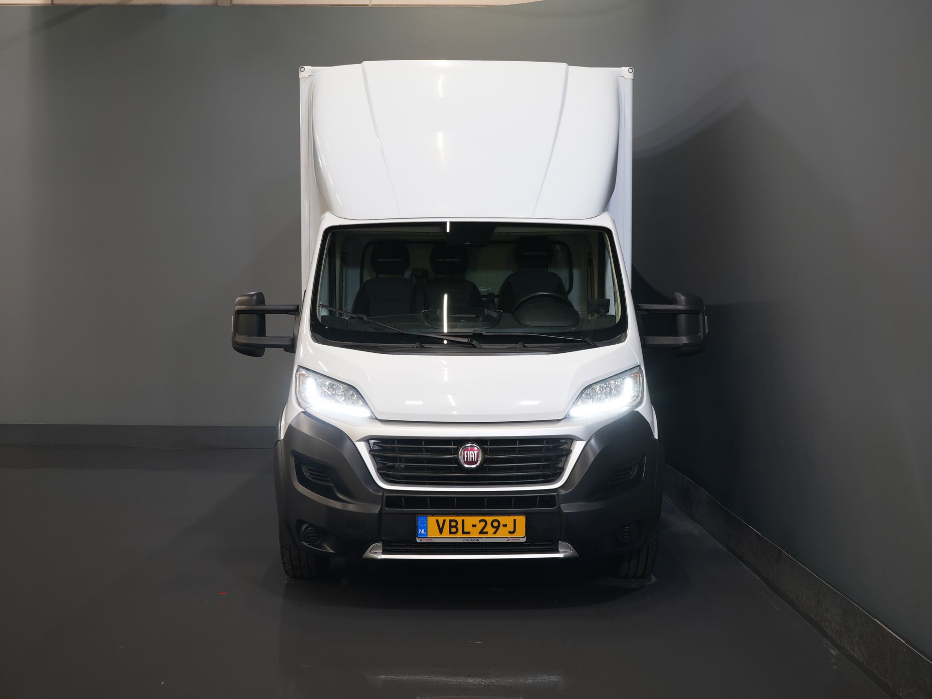 Fiat Ducato Bakwagen 2.3 MJ 150 pk Bakwagen 377x220x222 Laadklep/ Zijdeur/ Spoiler/ Tacho/ Gev.Stoel/ Camera/ Climate/ Cruise/ Navi 6