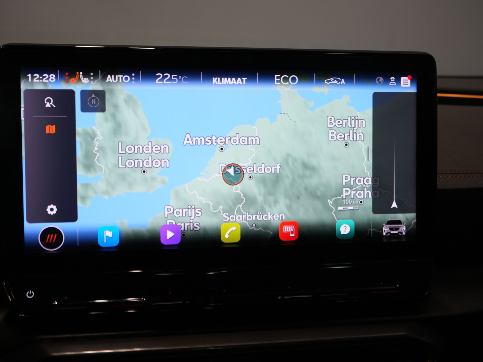 CUPRA Formentor SUV 1.4 e-Hybrid 245 pk VZ Copper Edition Pano/ Elek.Klep/ Elek.Trekhaak/ Leder/ Alarm III/ Mem.Stoel/ Adapt.Cruise/ Matrix/ Stoelve 27