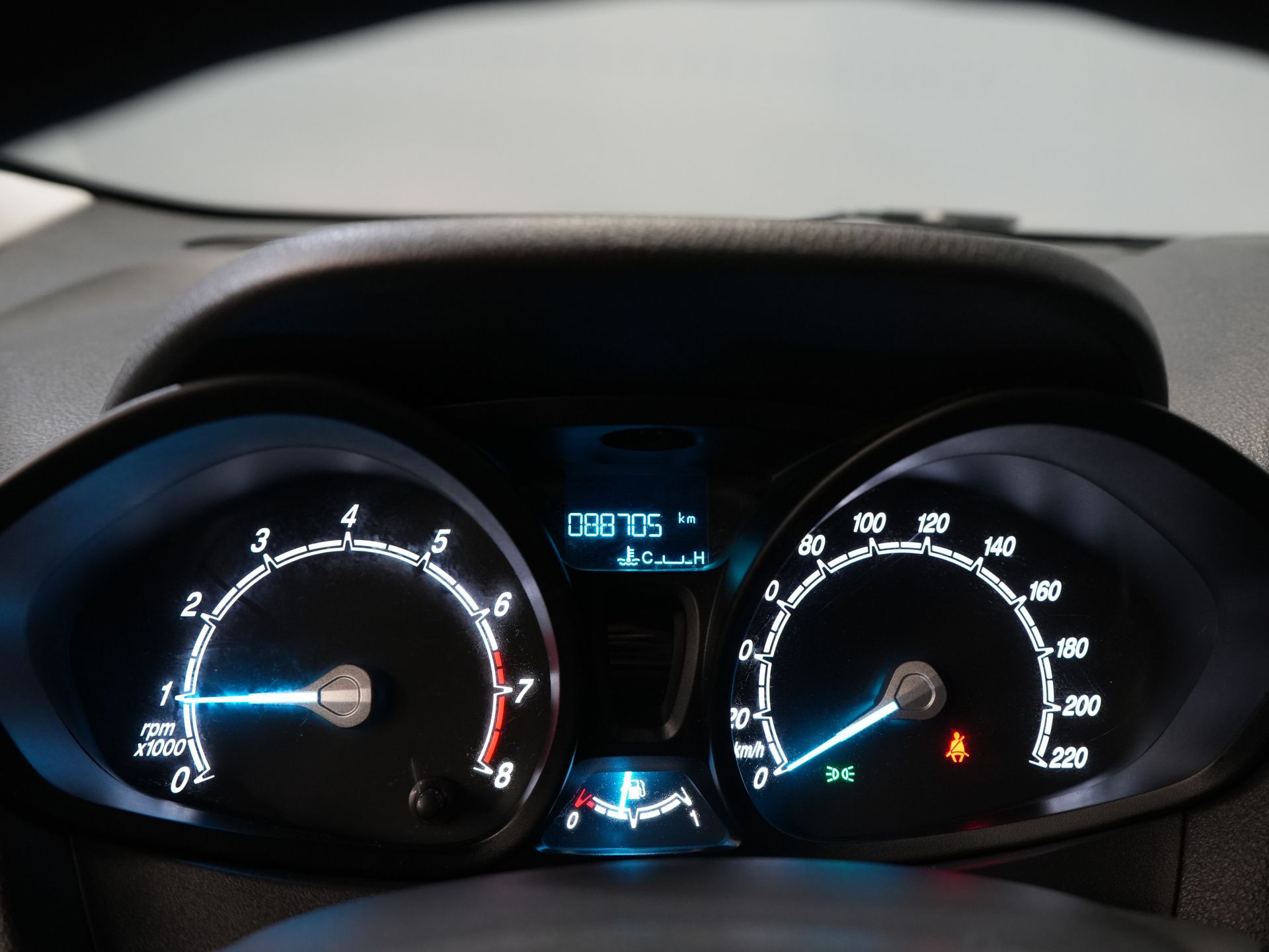 Ford Transit Courier Bestelbus 1.0 BENZINE 100 pk Dealer Onderhouden/ Airco/ DAB/ Bluetooth 16