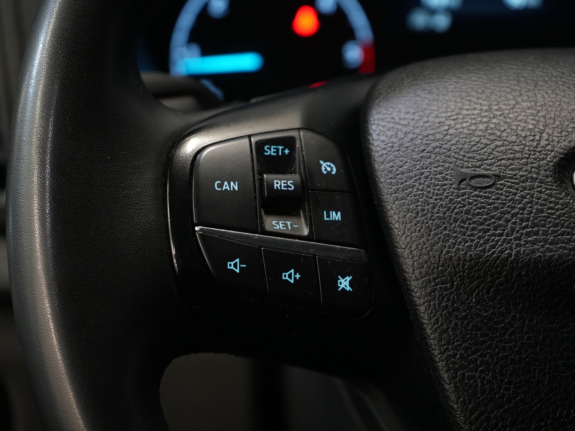 Ford Transit Bestelbus 2.0 TDCI 130 pk L2H2 Trend PDC/ Cruise/ Verw.voorruit/ Airco 16