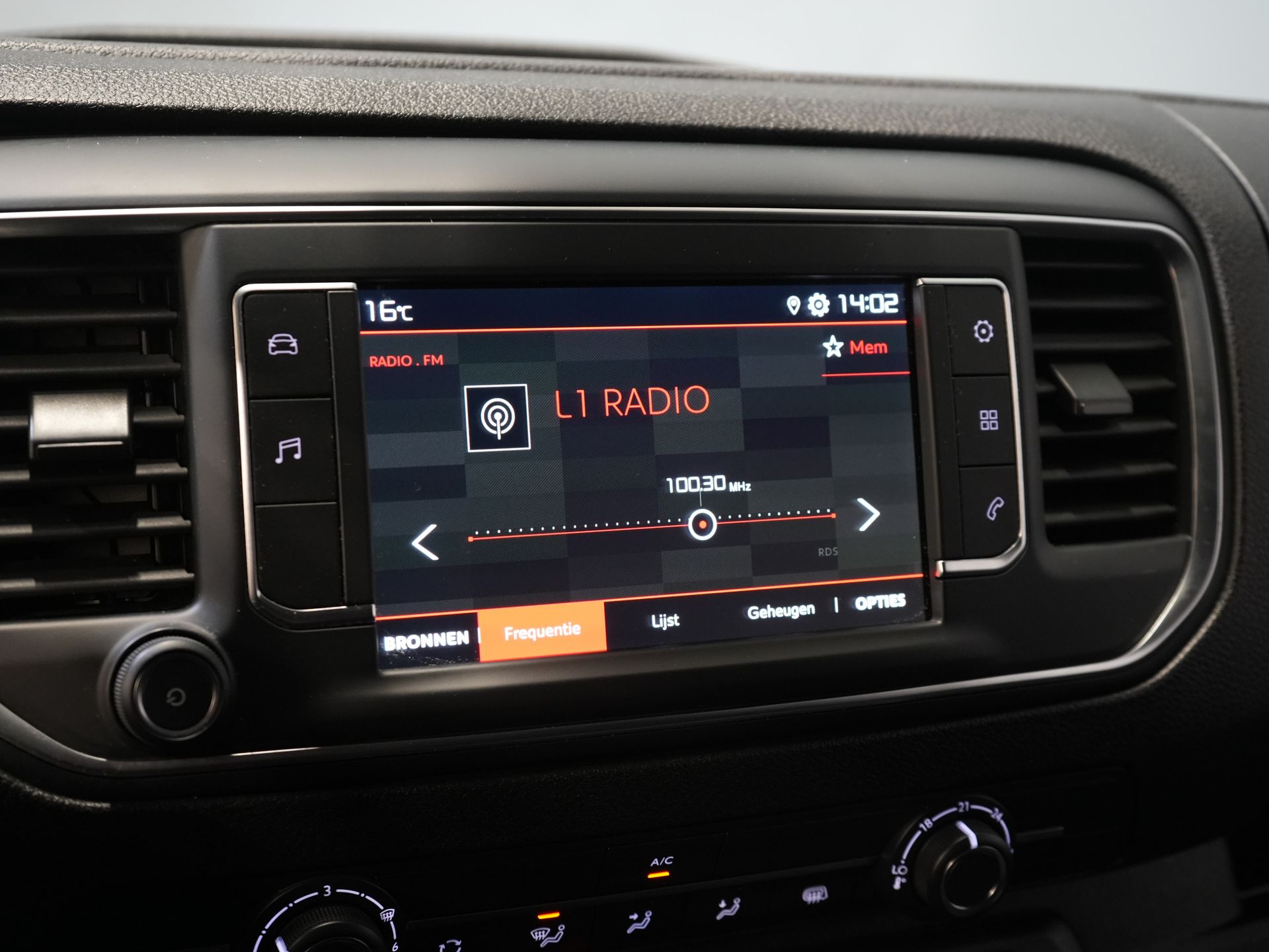 Citroën Jumpy Bestelbus 2.0 HDI 180 pk Aut. L3 2x Schuifdeur/ Carplay/ Camera/ PDC/ LMV/ Cruise/ Airco 21